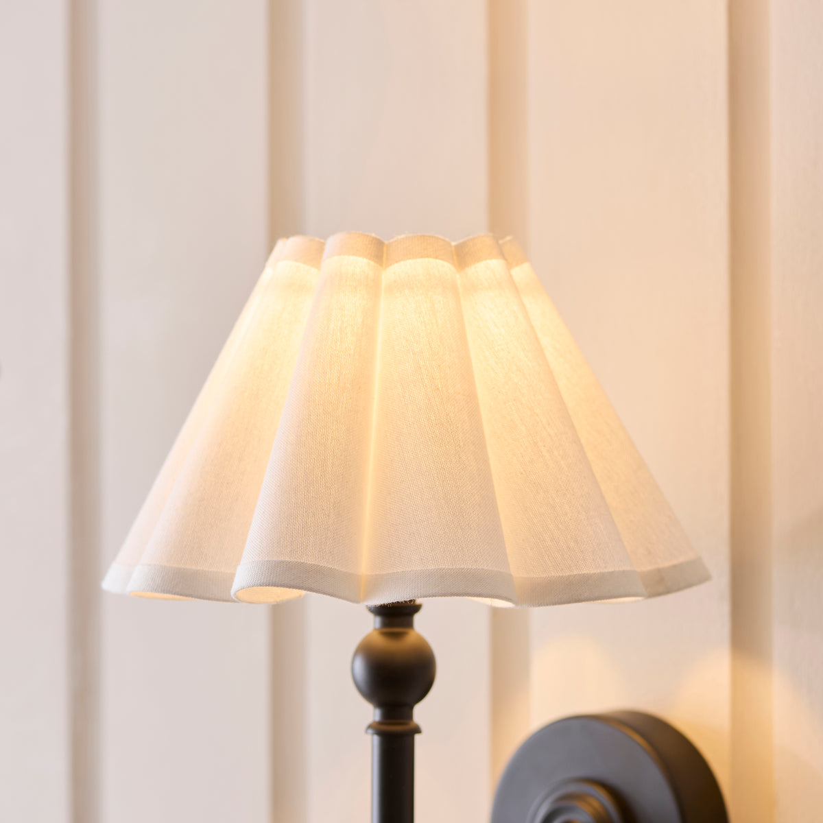 125424 Sylvie Wall Light Black