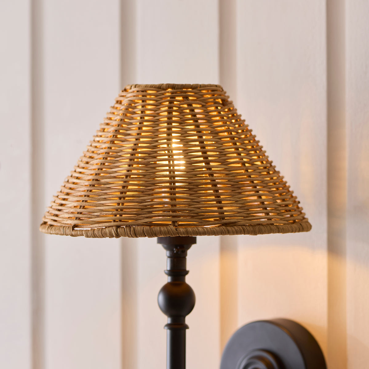 125439 Jericho Wall Light Black