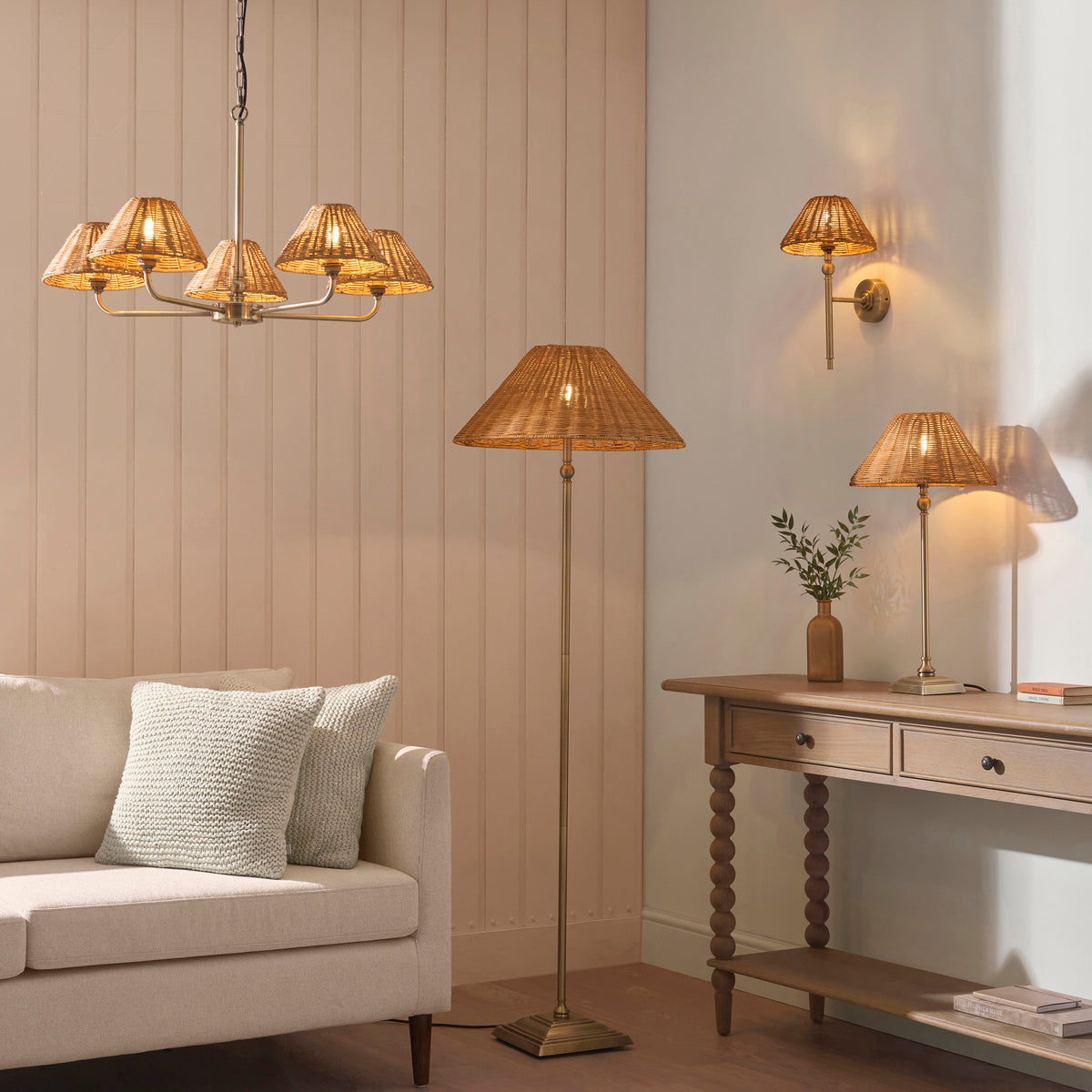 125440 Jericho Wall Light Brass
