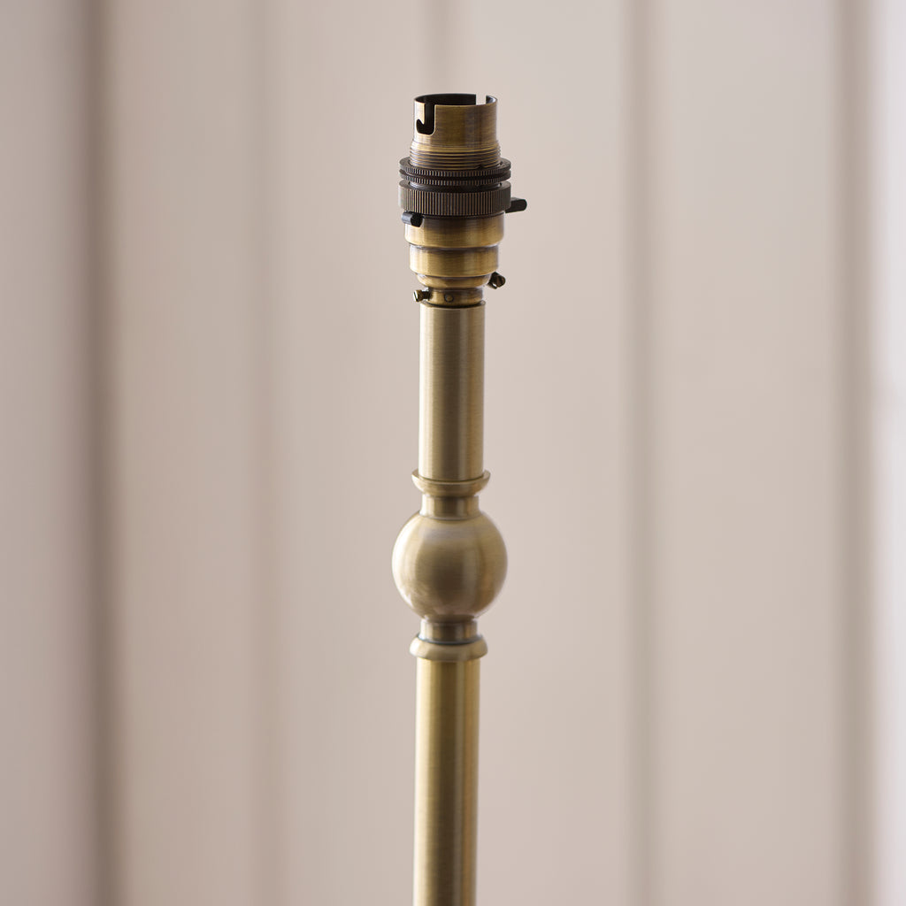 125442 Jericho Table Lamp Brass