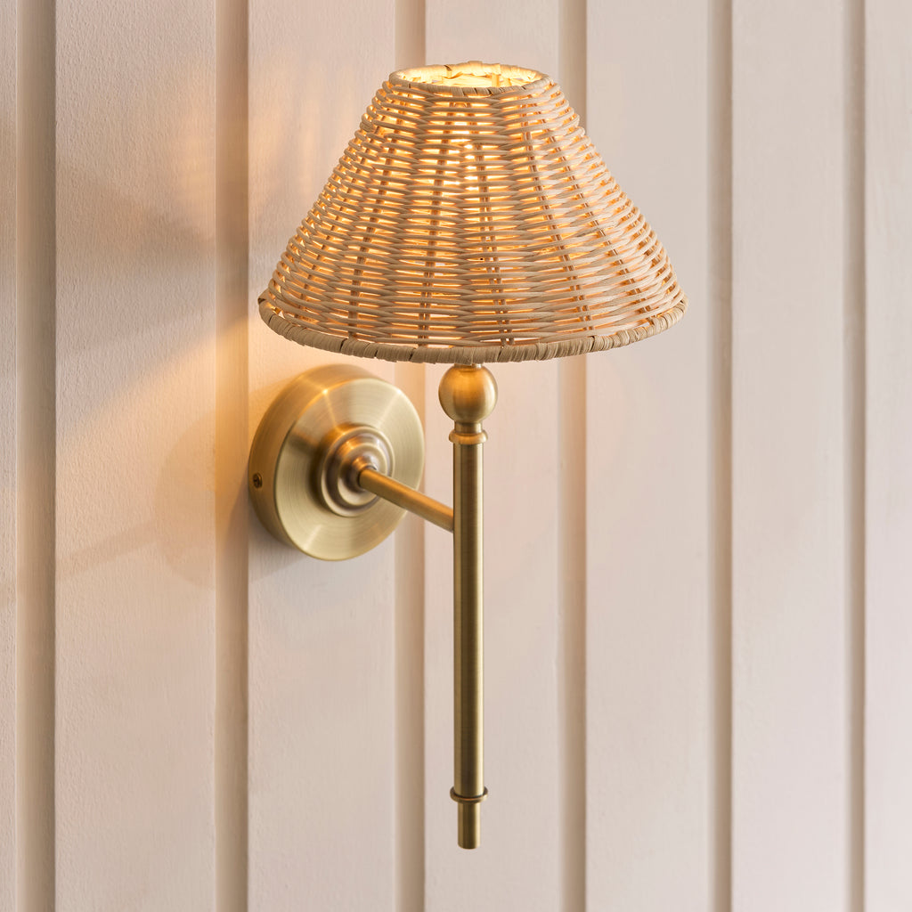 125450 Jericho Wall Light Brass