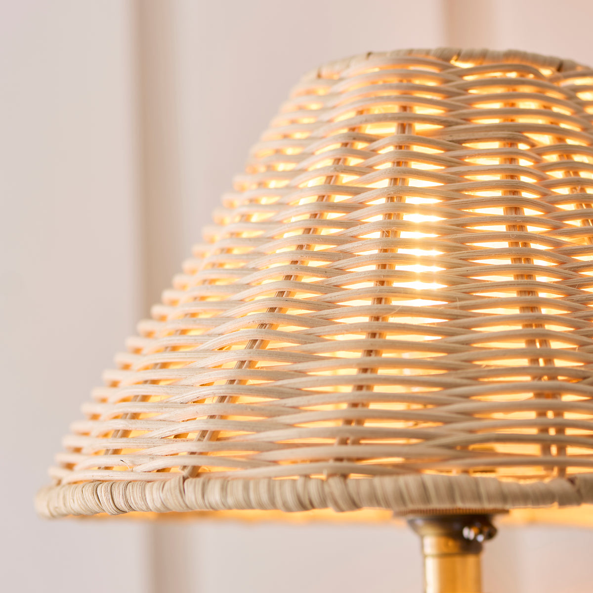 125450 Jericho Wall Light Brass