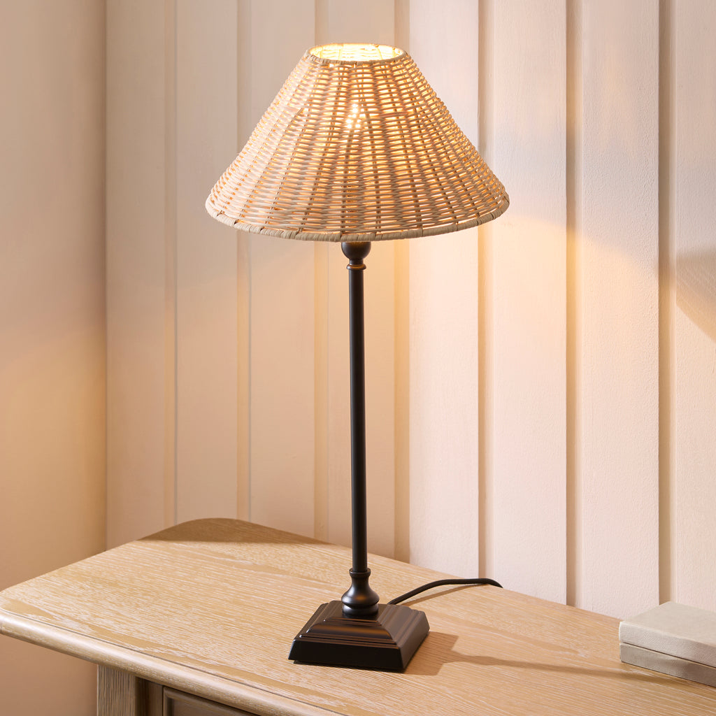 125451 Jericho Table Lamp Black