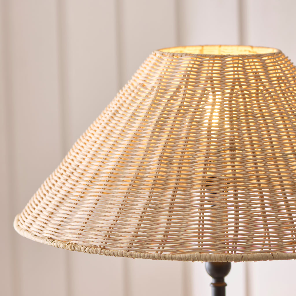 125453 Jericho Floor Lamp Black
