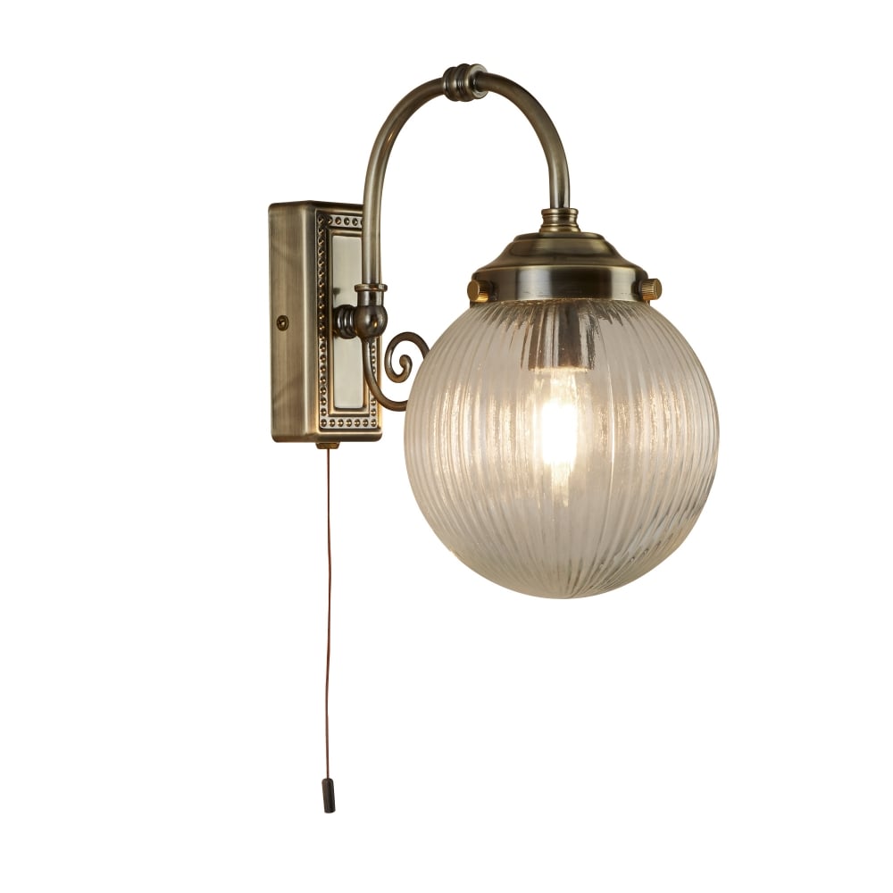 3259AB Belvue 1 Light Bathroom Ip44 Wall Light Clear Globe Shade Antique Brass