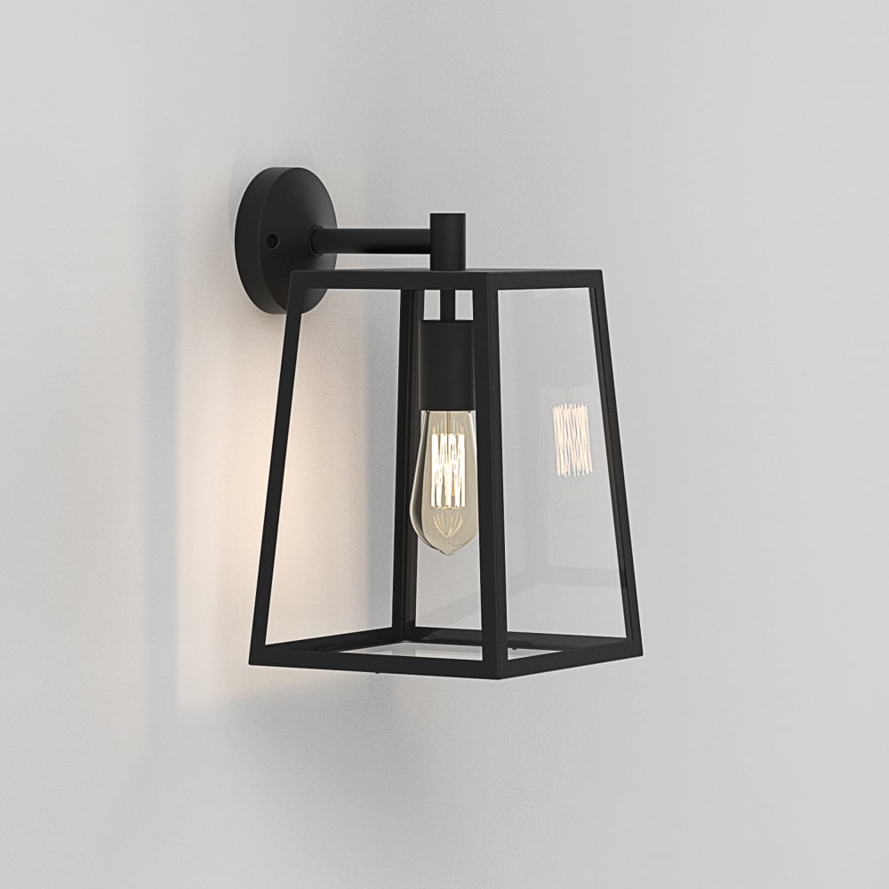 1306011 Calvi Wall 305 Outdoor Wall Light Textured Black (S)