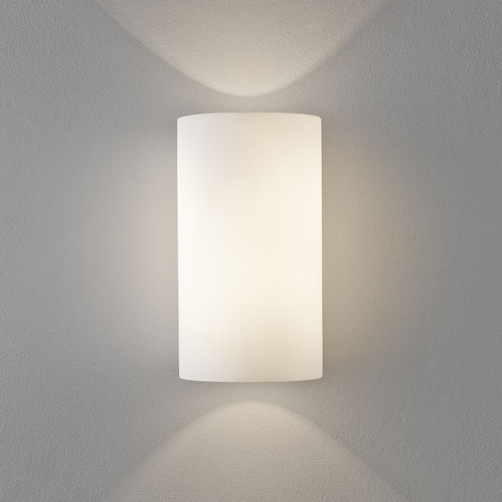 1186002 Cyl 260 Wall Light White Glass (S)