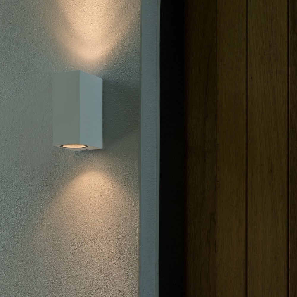 1310006 Chios 150 Outdoor Wall Light Textured White (S)
