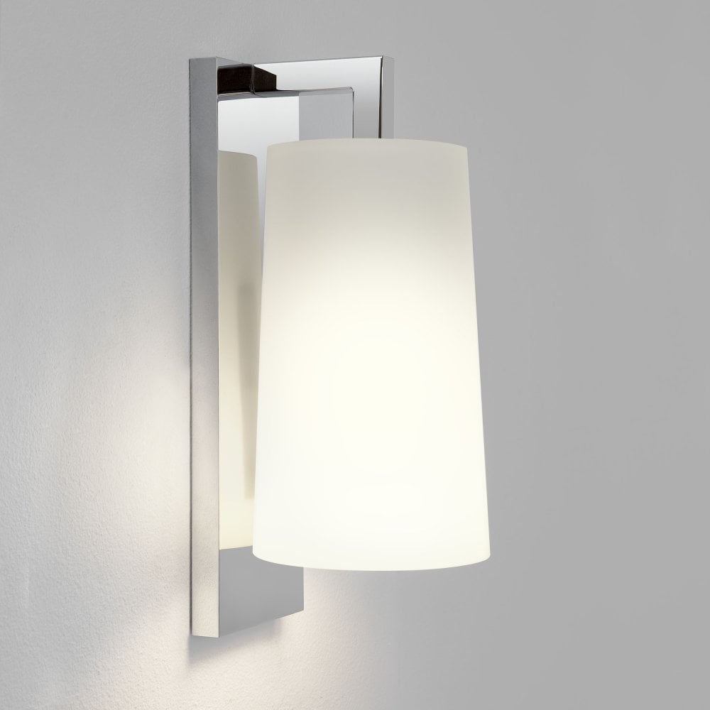 1297001 Lago 280 Bathroom Wall Light