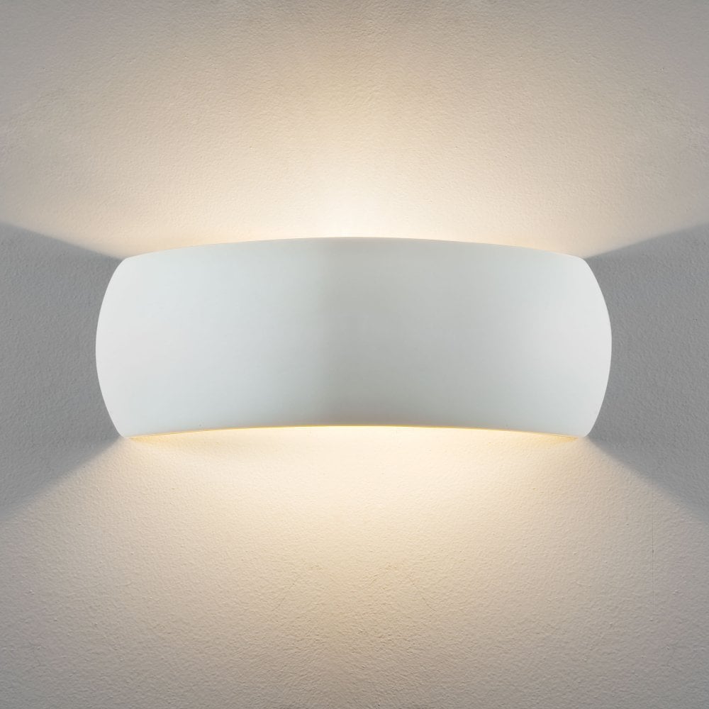1299002 Milo 400 Wall Light Ceramic (S)