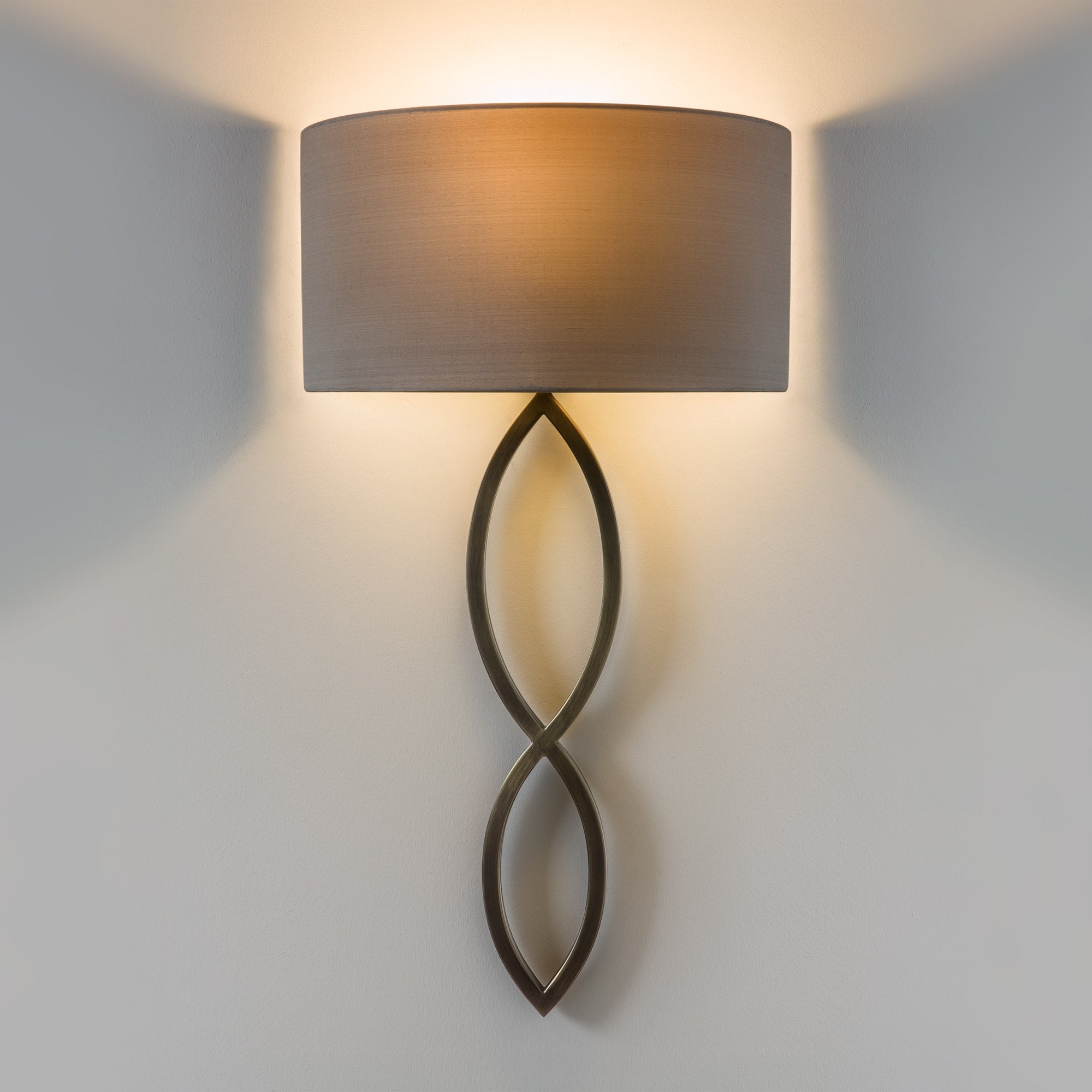 1349010 Caserta Wall Light Bronze