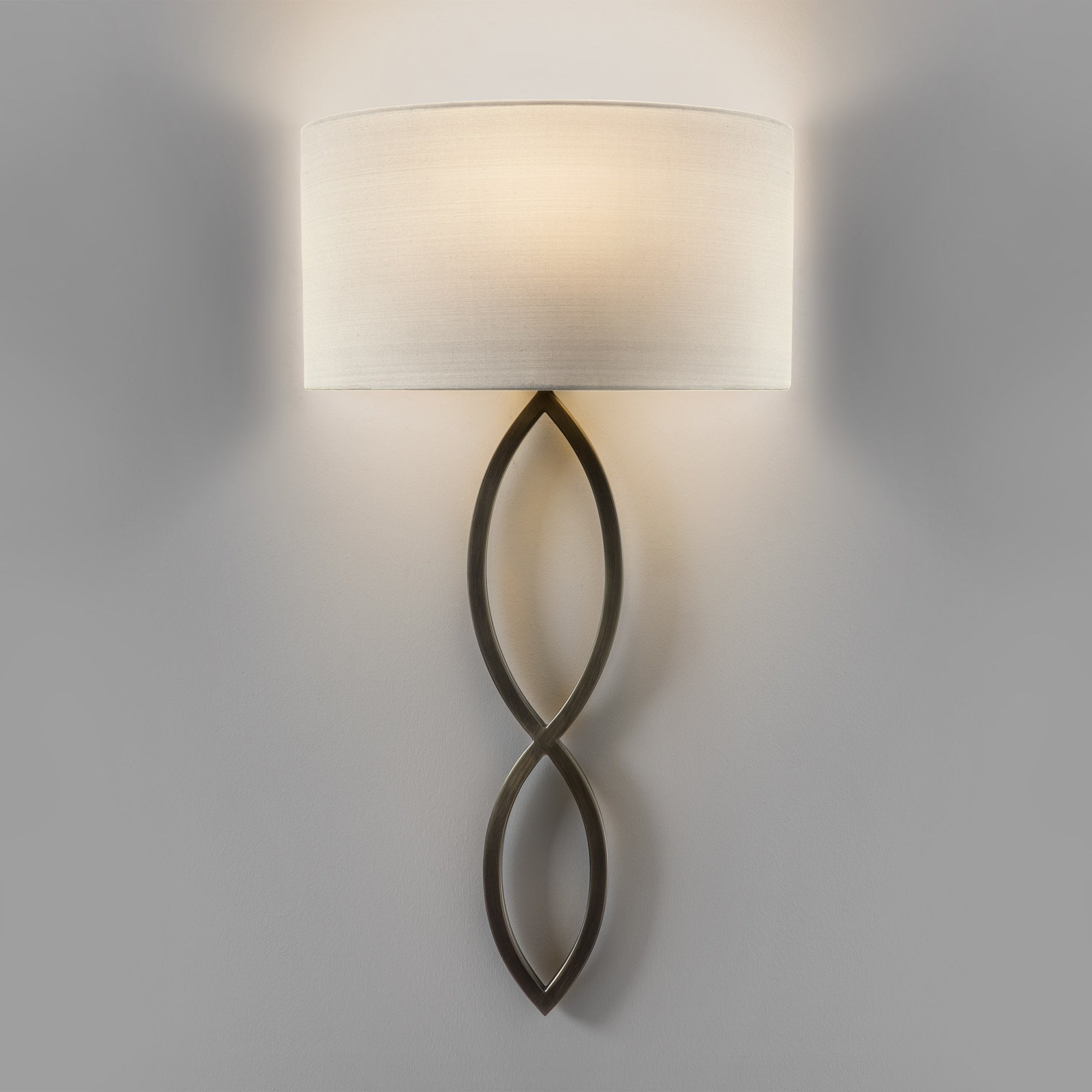 1349010 Caserta Wall Light Bronze