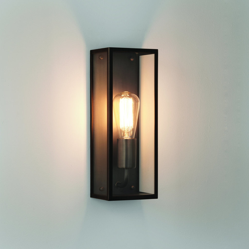 1183018 Messina 130 Outdoor Wall Light Bronze