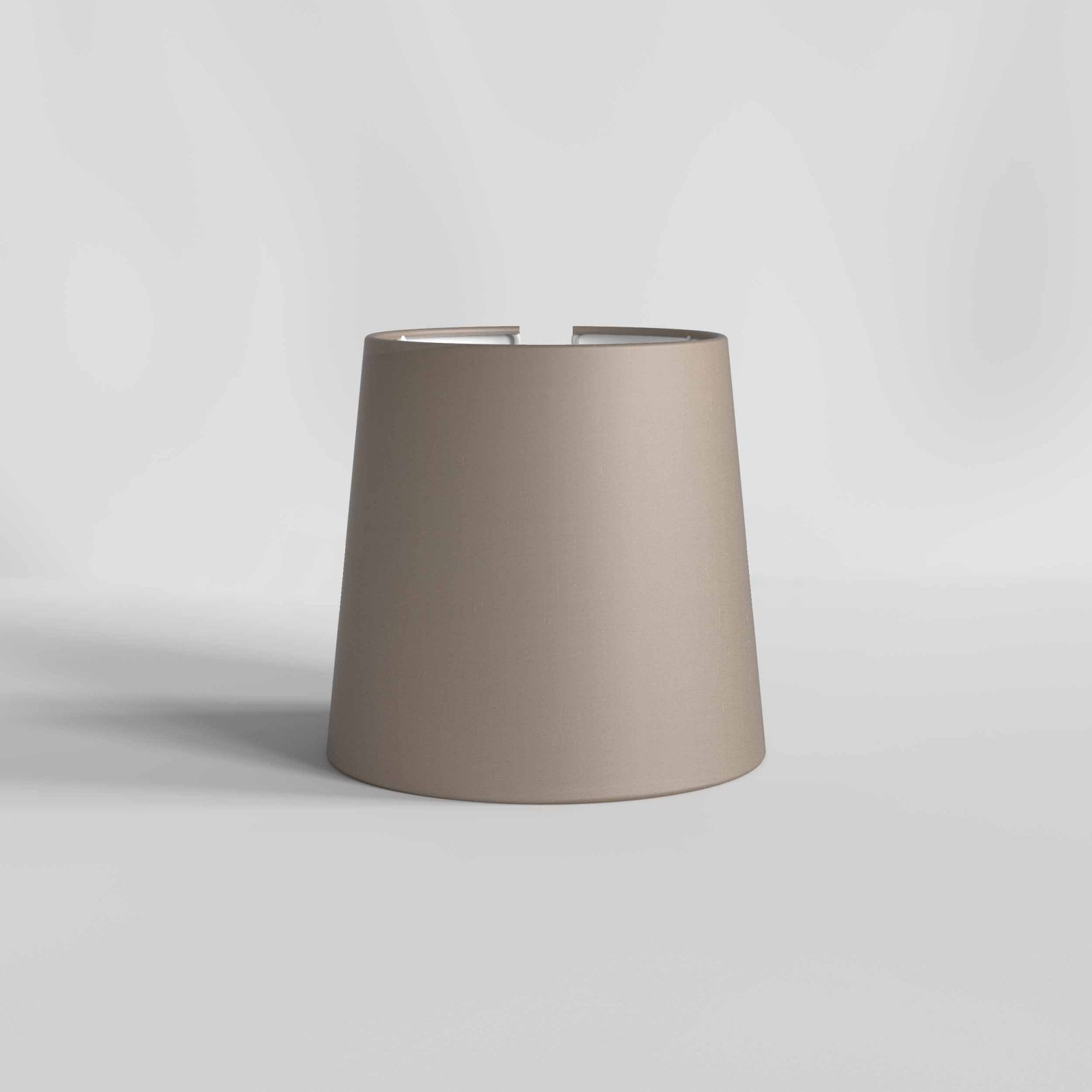 5018033 Cone 173 Shade Oyster