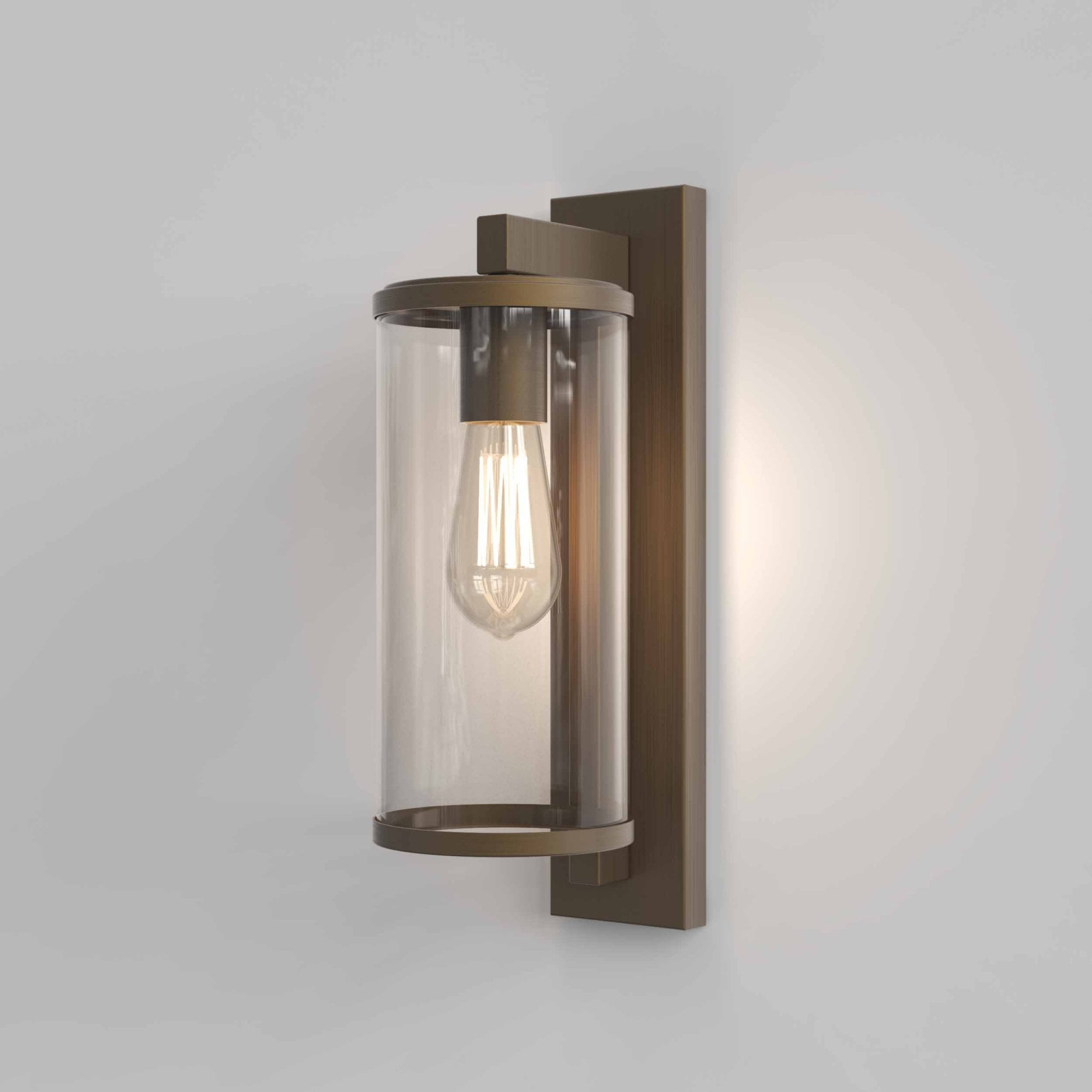 1413002 Pimlico 400 Outdoor Wall Light Bronze