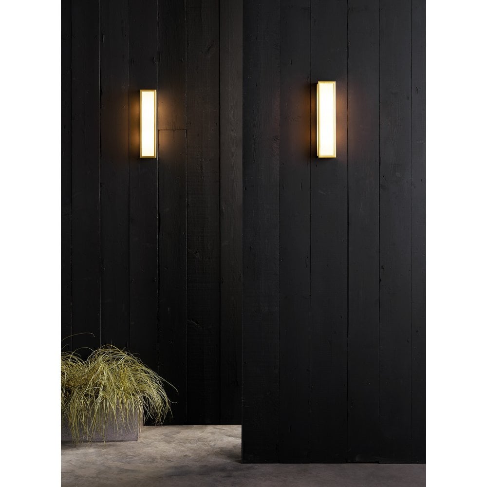 1178006 Salerno Outdoor Wall Light Natural Brass