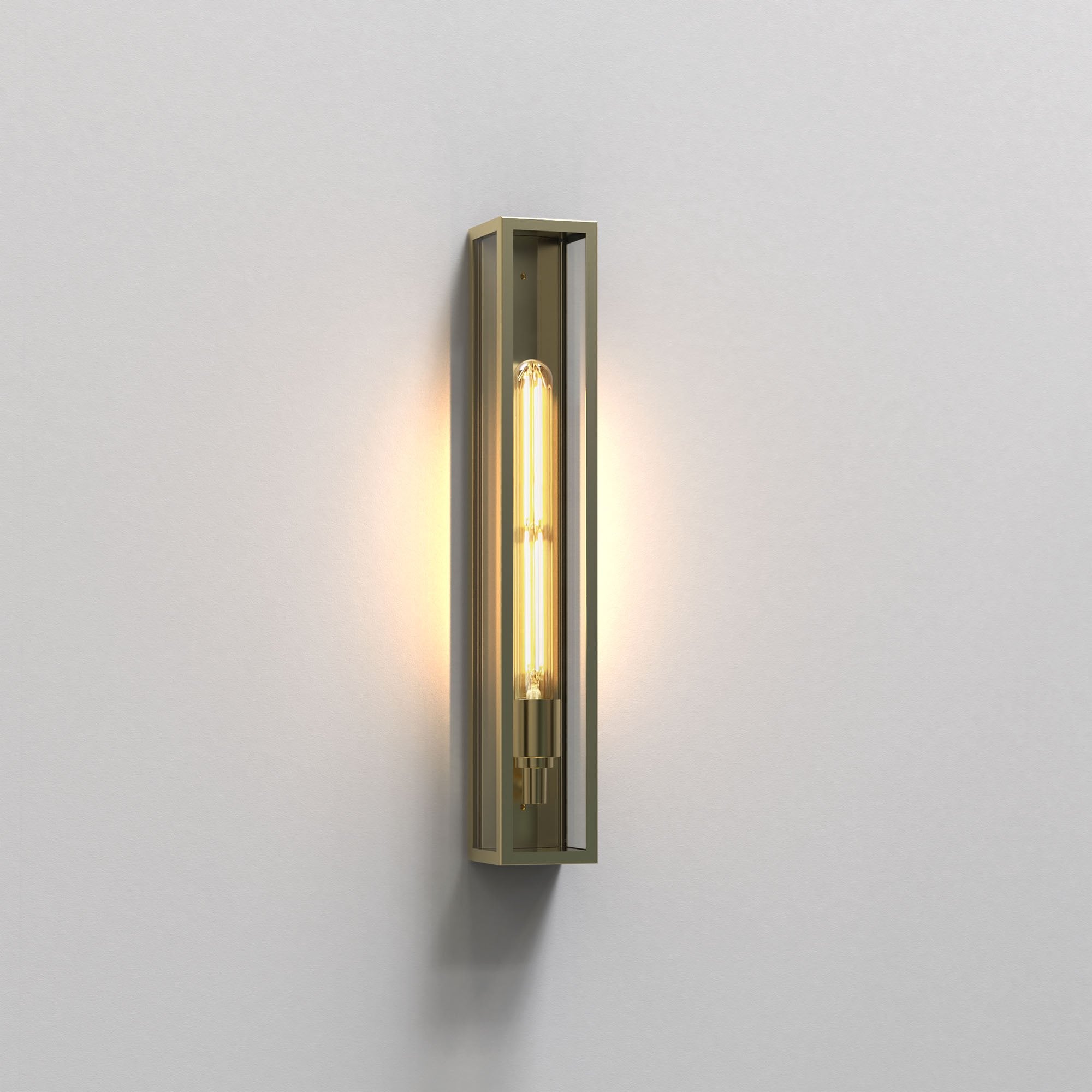 1402006 Harvard 500 Outdoor Wall Light Natural Brass