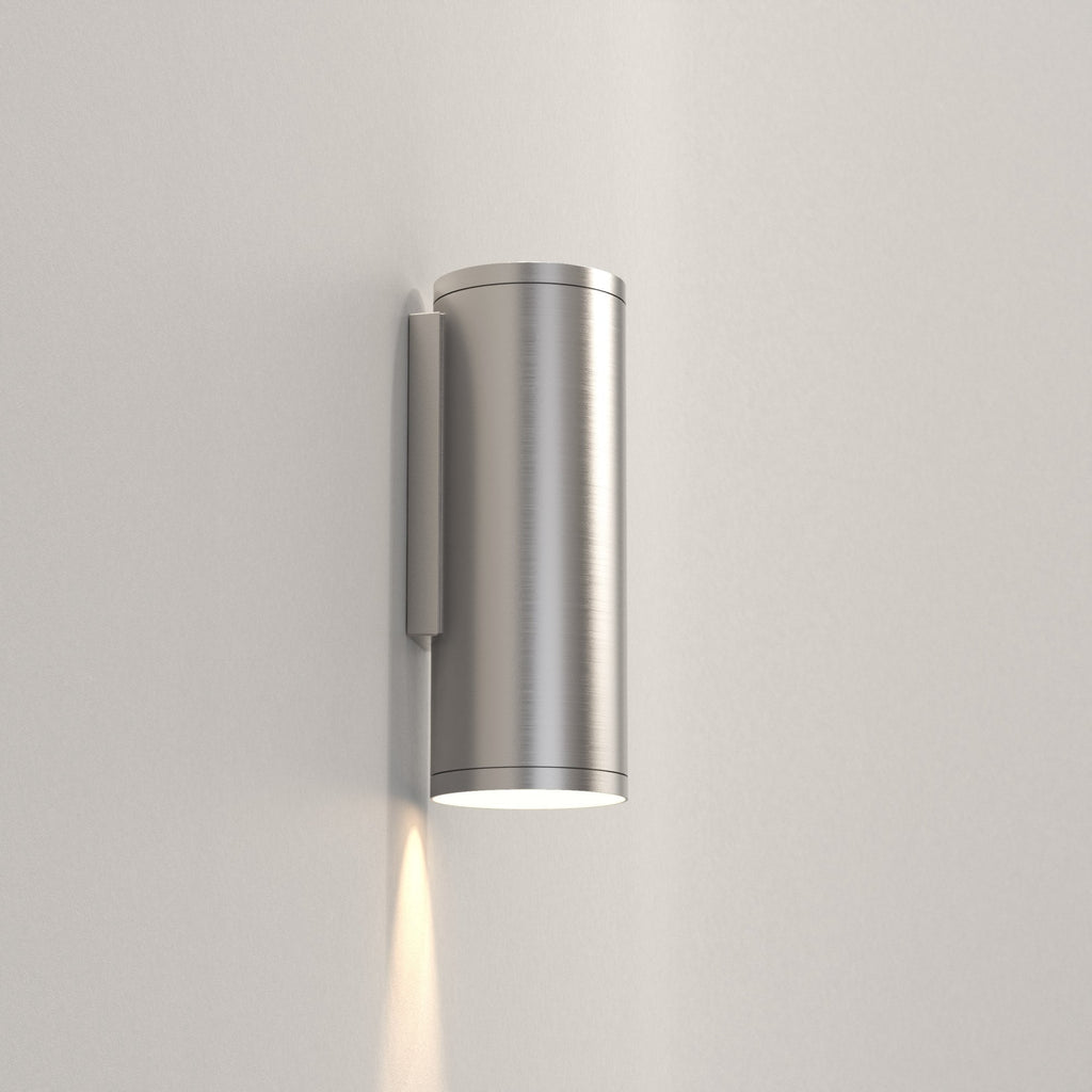 1428002 Ava 200 Coastal Outdoor Coastal Wall Light Brushed Stainless Steel