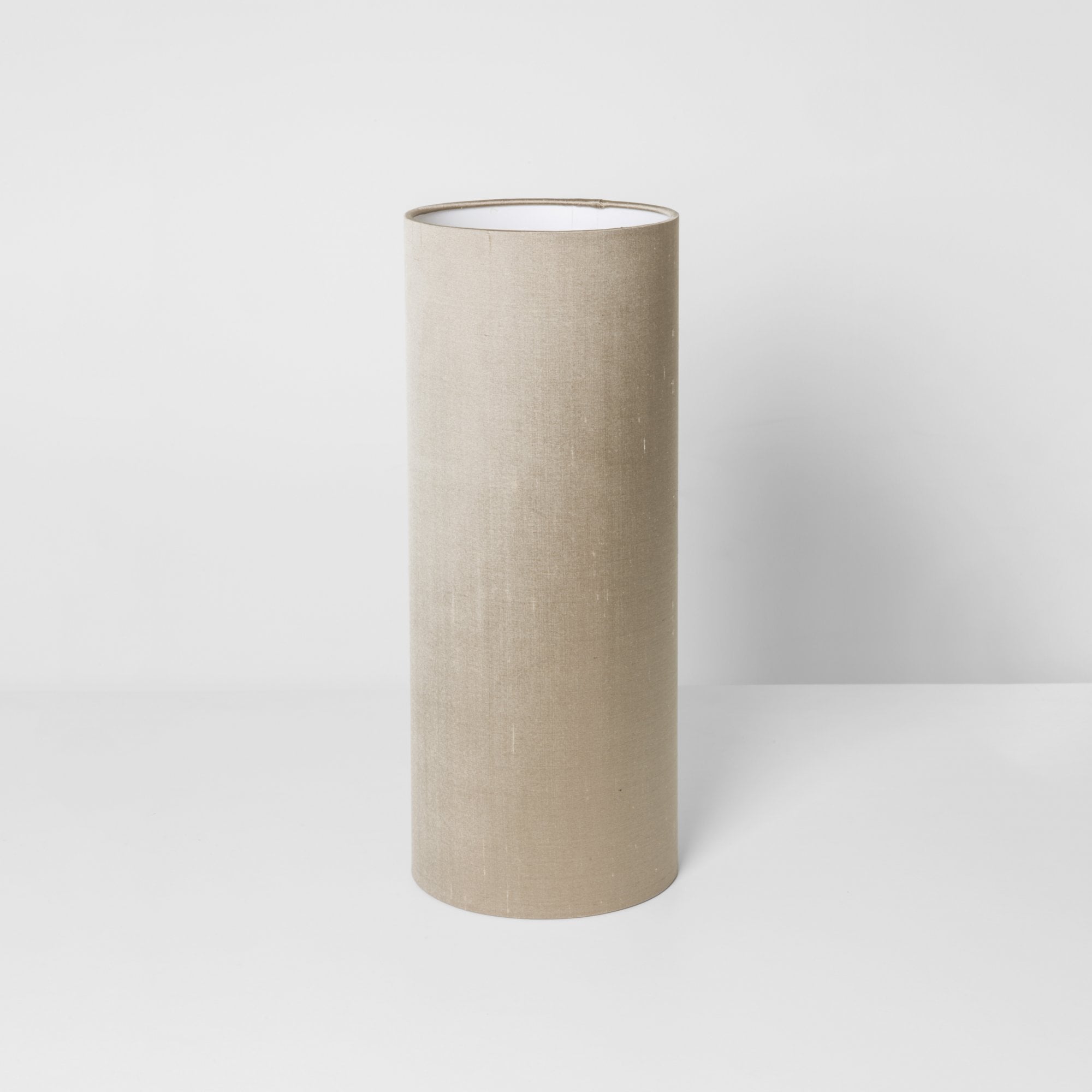 5015006 Tube 135 Shade Oyster