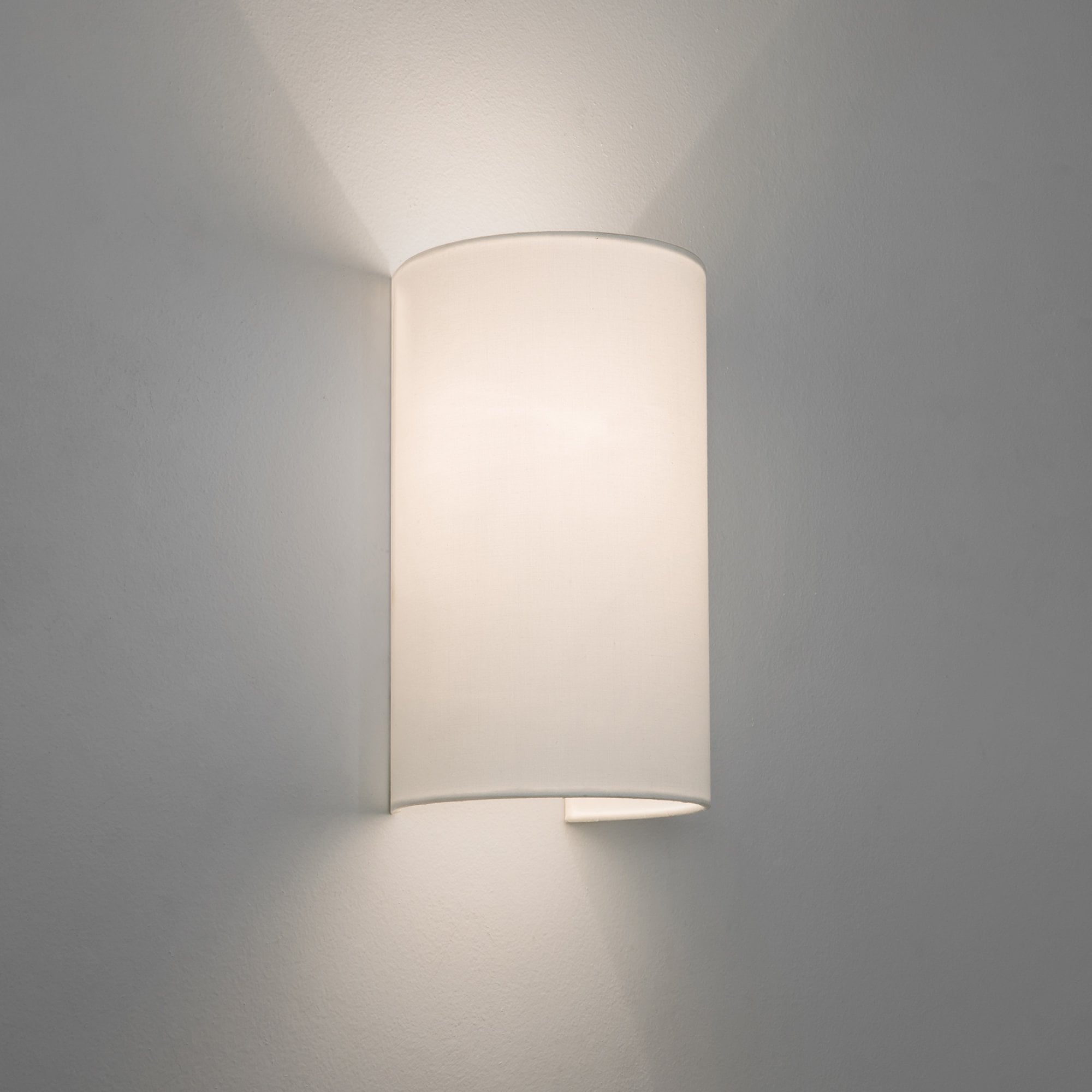 5028001 Ios 250 White Fabric Shade