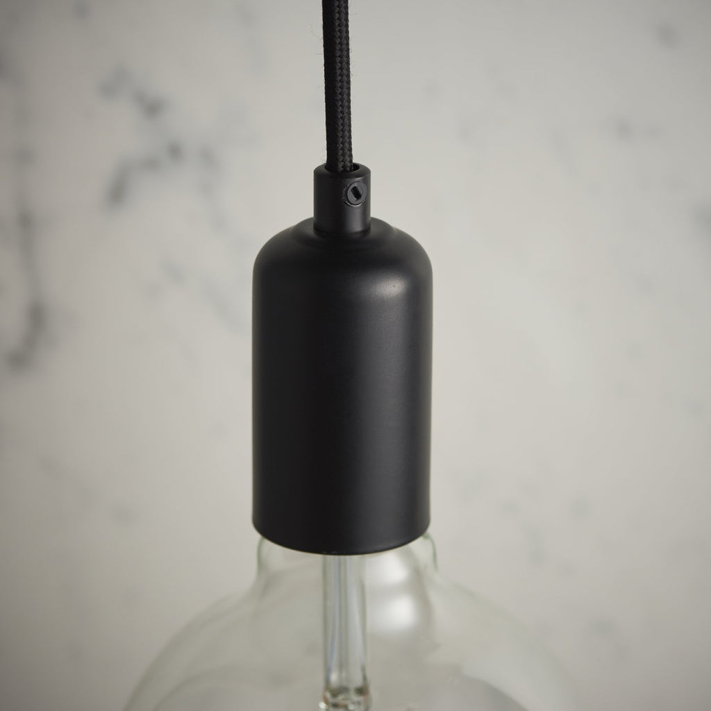 76581 Studio 1 Light Pendant Black (S)