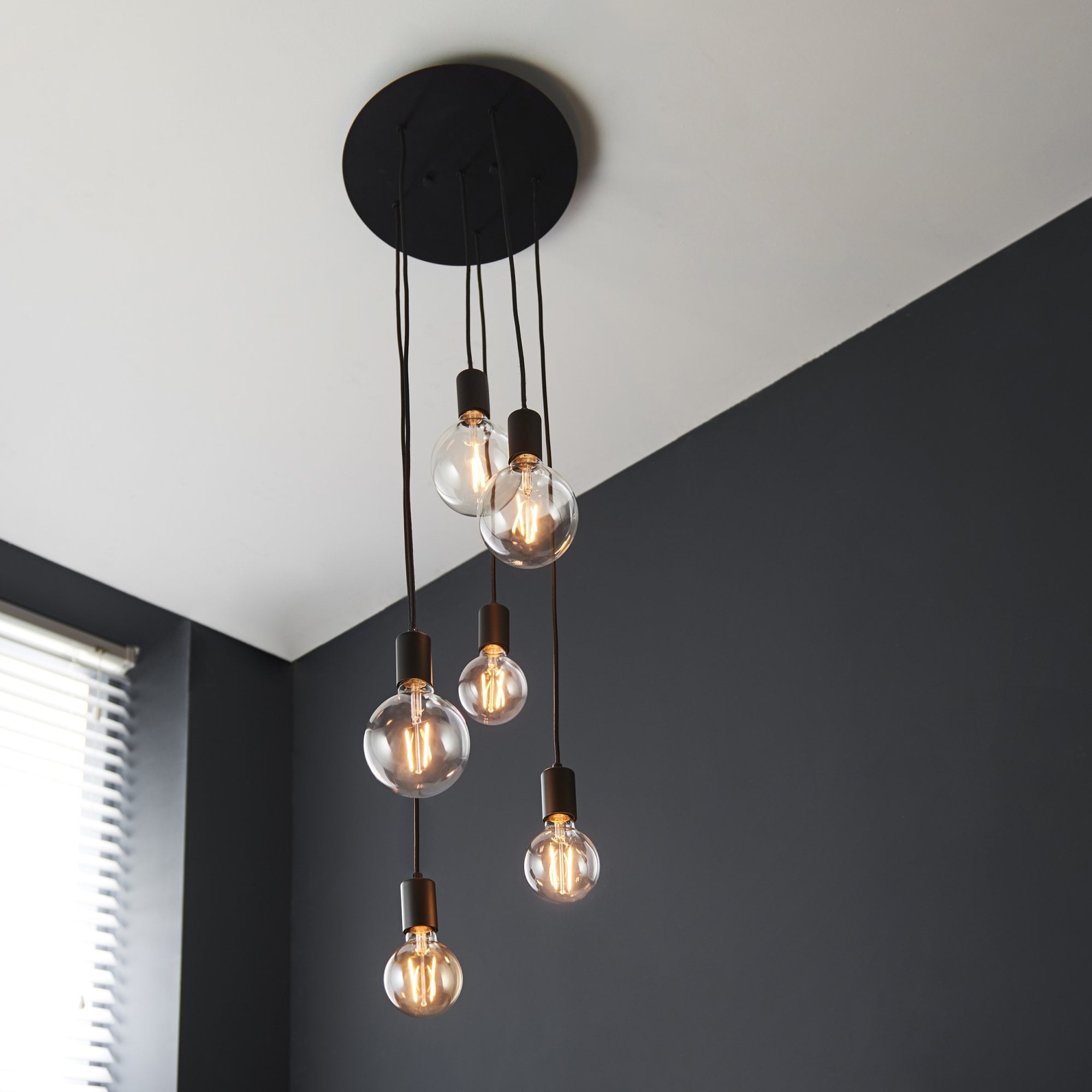 81535 Studio 6 Light Pendant Black (S)