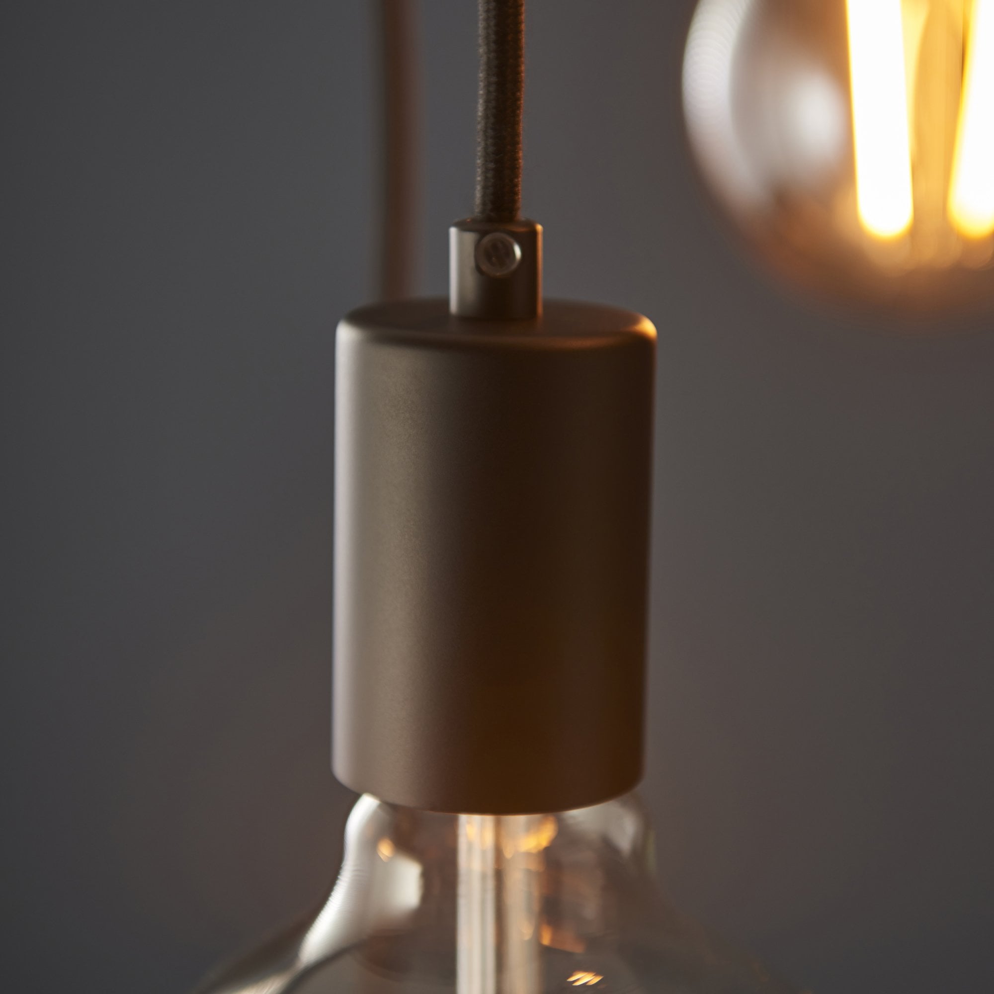 81535 Studio 6 Light Pendant Black (S)
