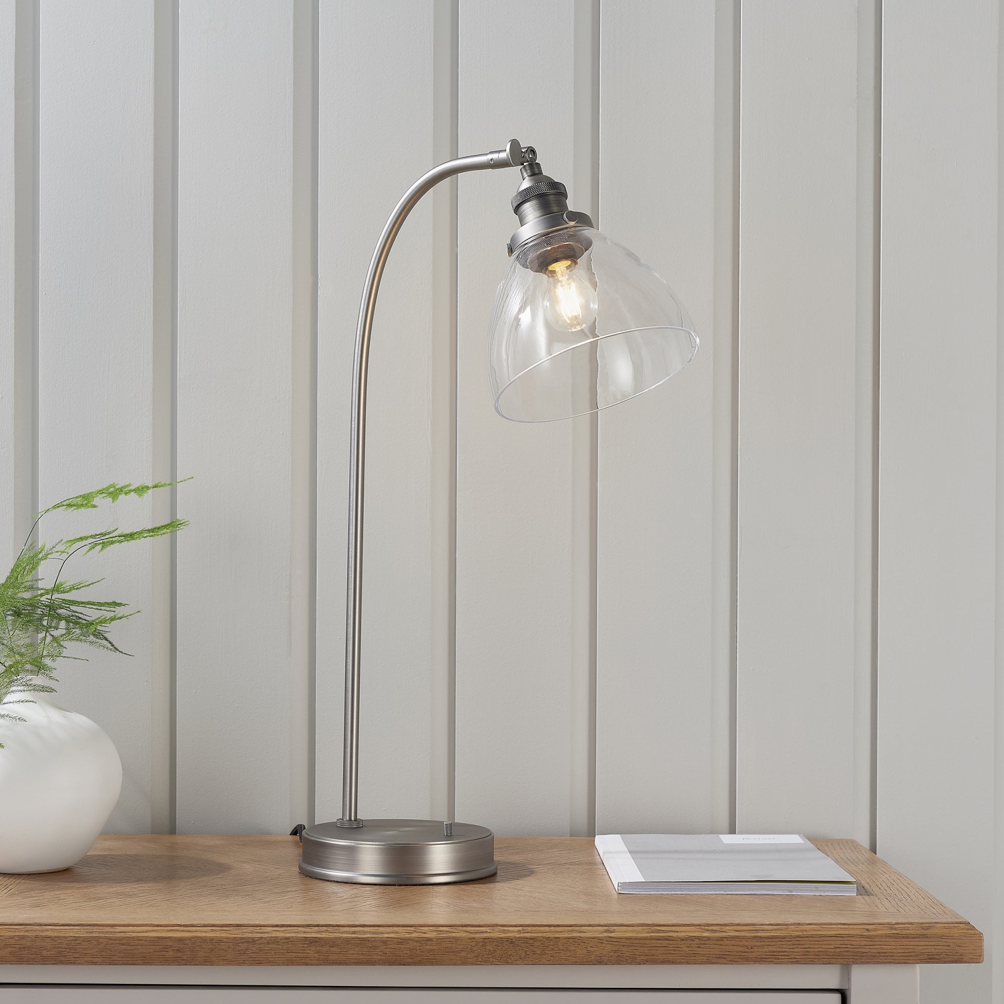91740 Hansen 1 Light Table Lamp Silver Clear