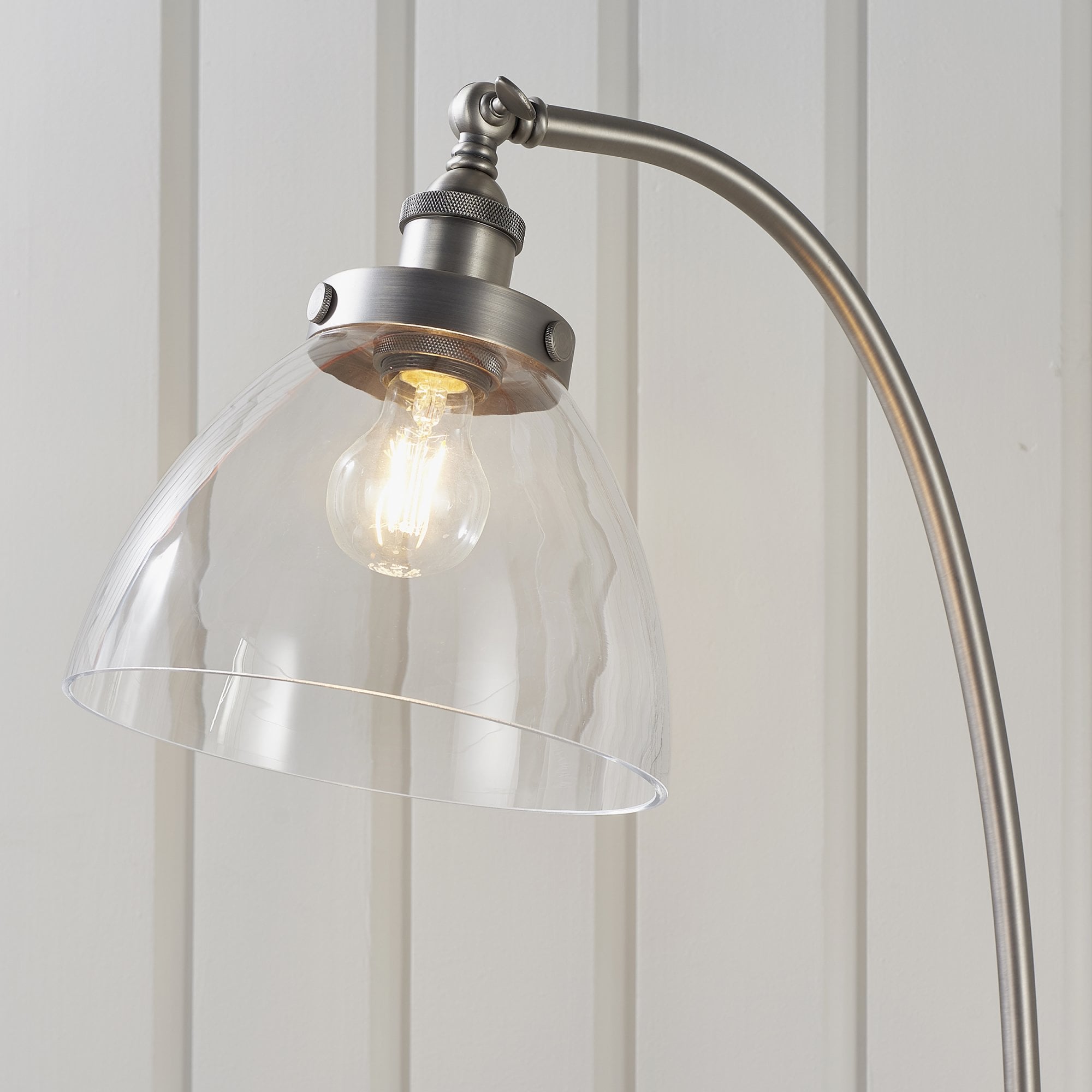 91741 Hansen 1 Light Floor Lamp Silver Clear