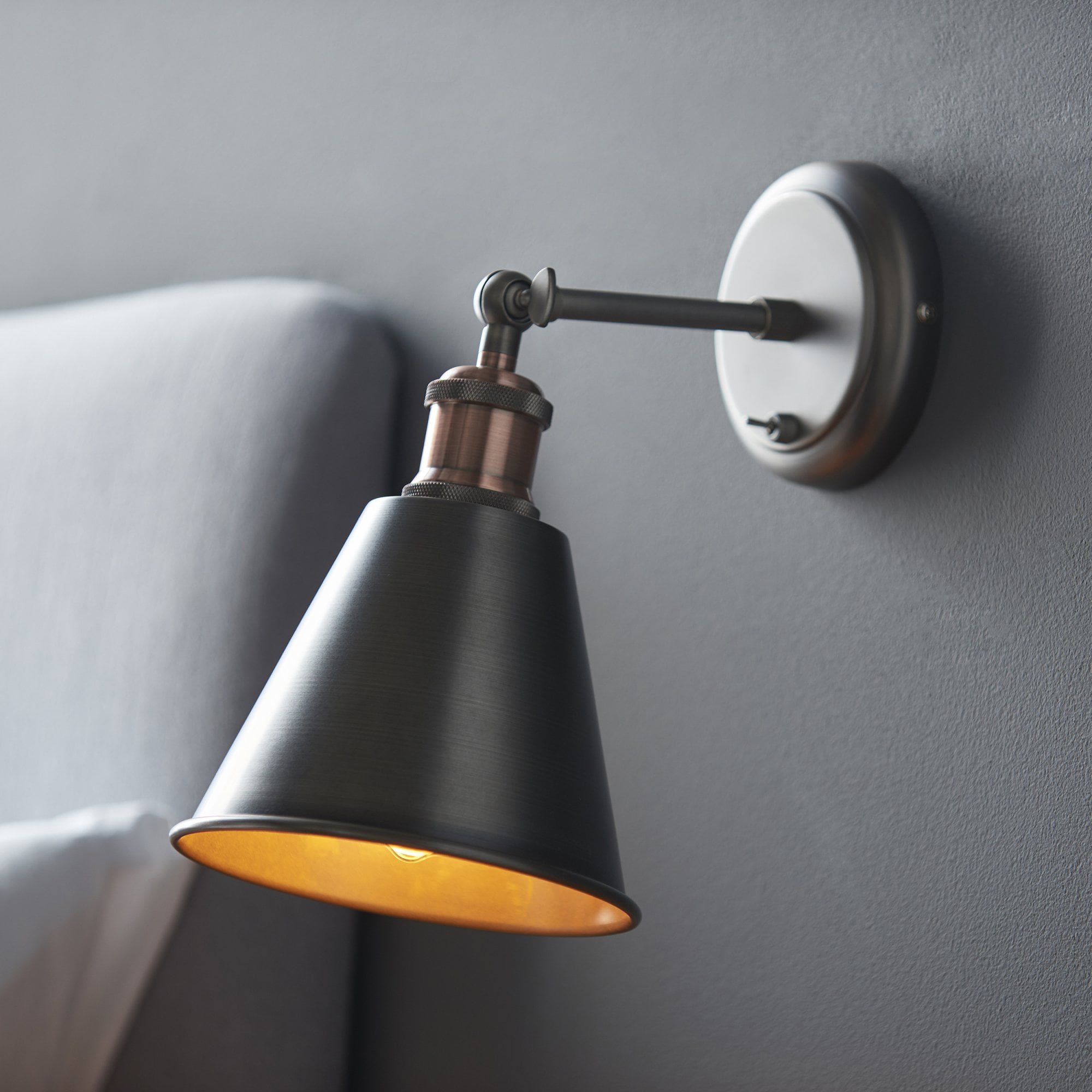 92866 Hal 1 Light Wall Light Pewter Copper