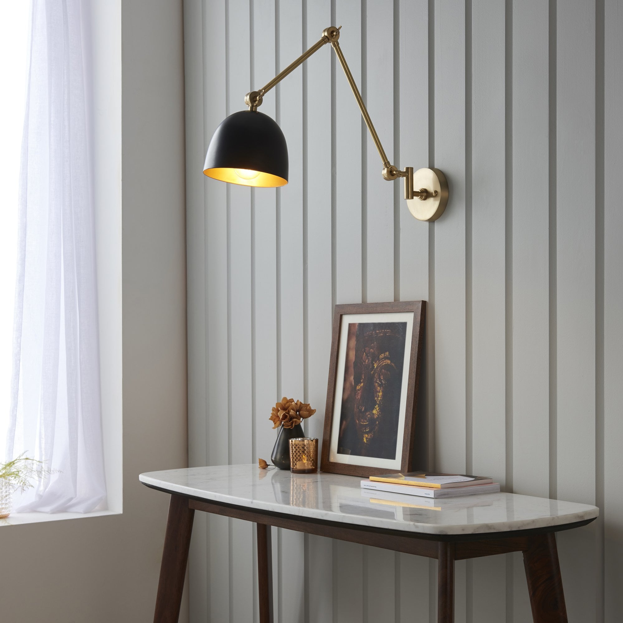 93142 Lehal 1 Light Wall Light Brass Black