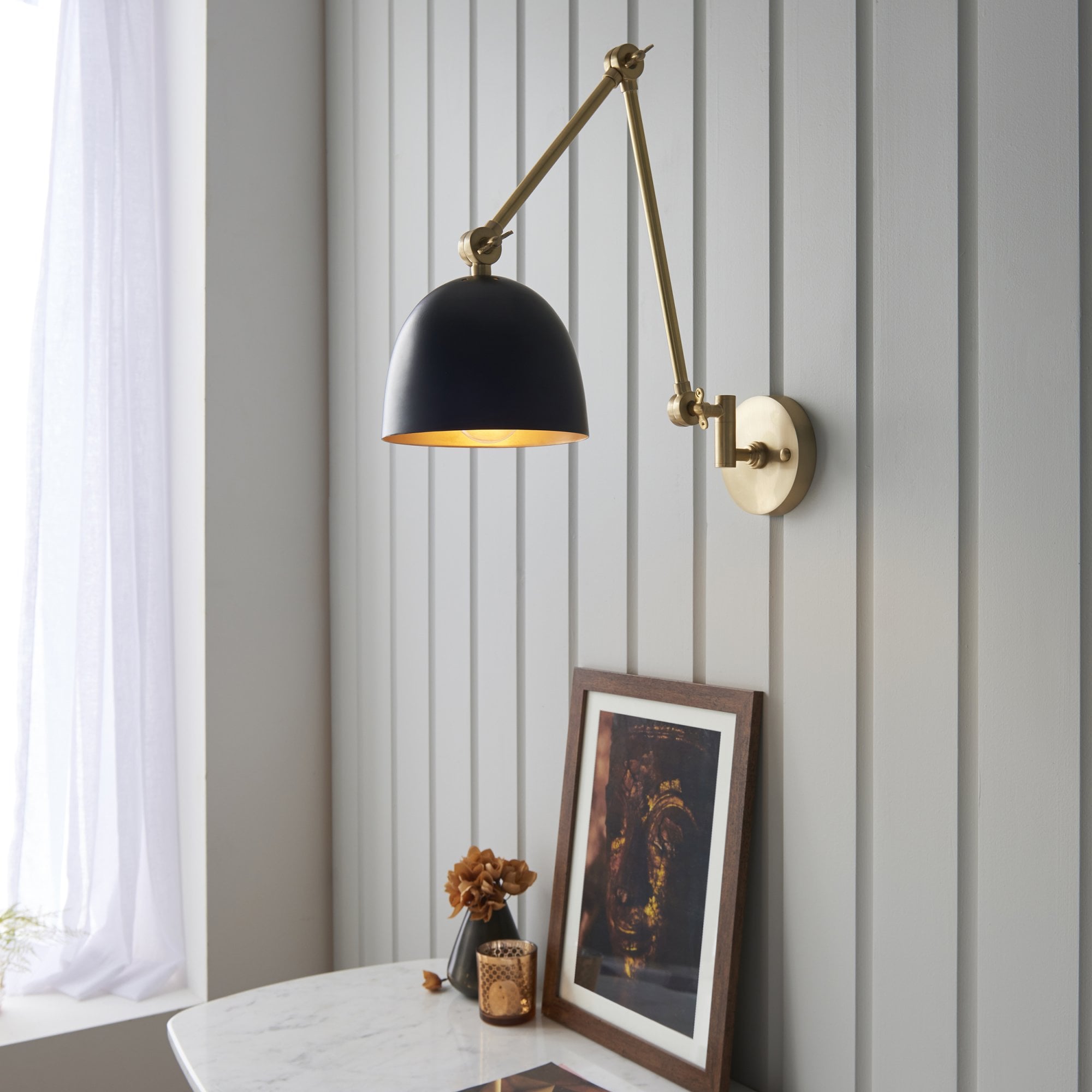 93142 Lehal 1 Light Wall Light Brass Black