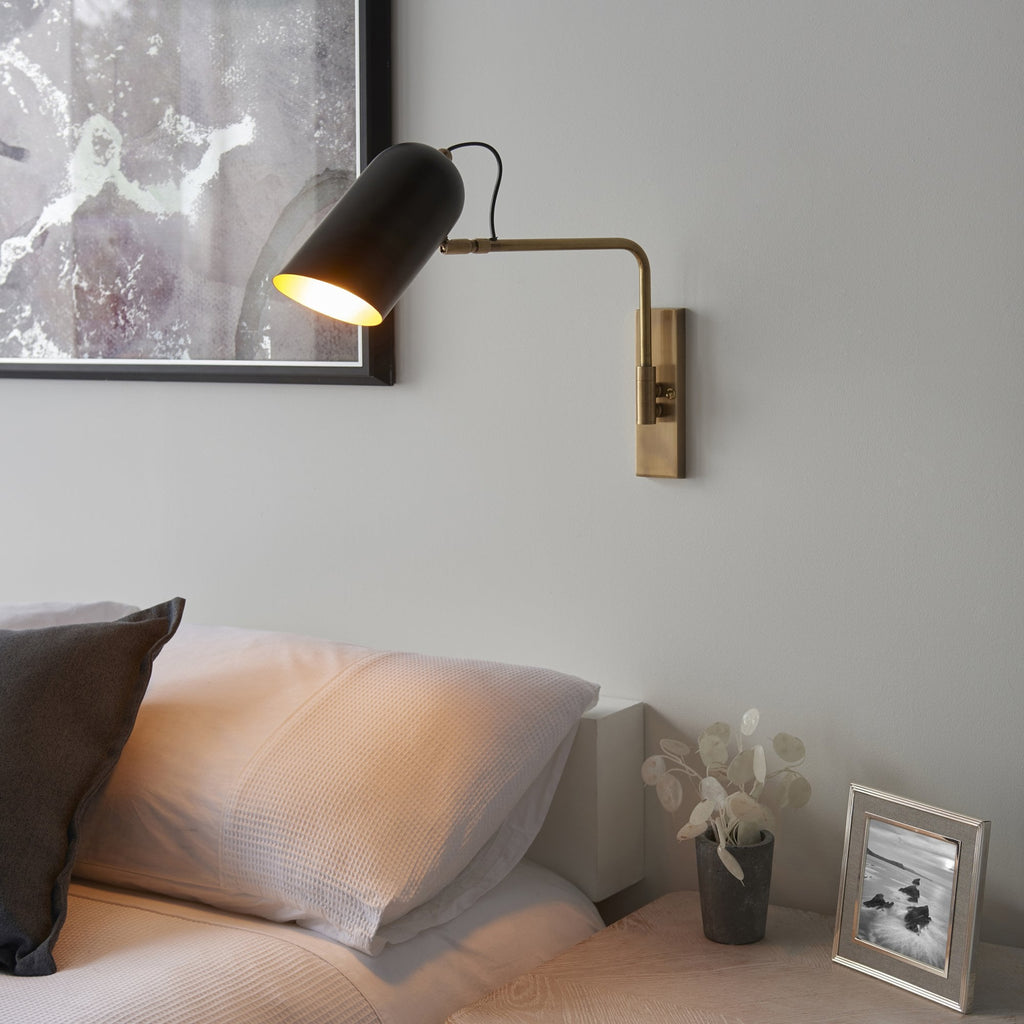93145 Navren 1 Light Wall Light Brass Black
