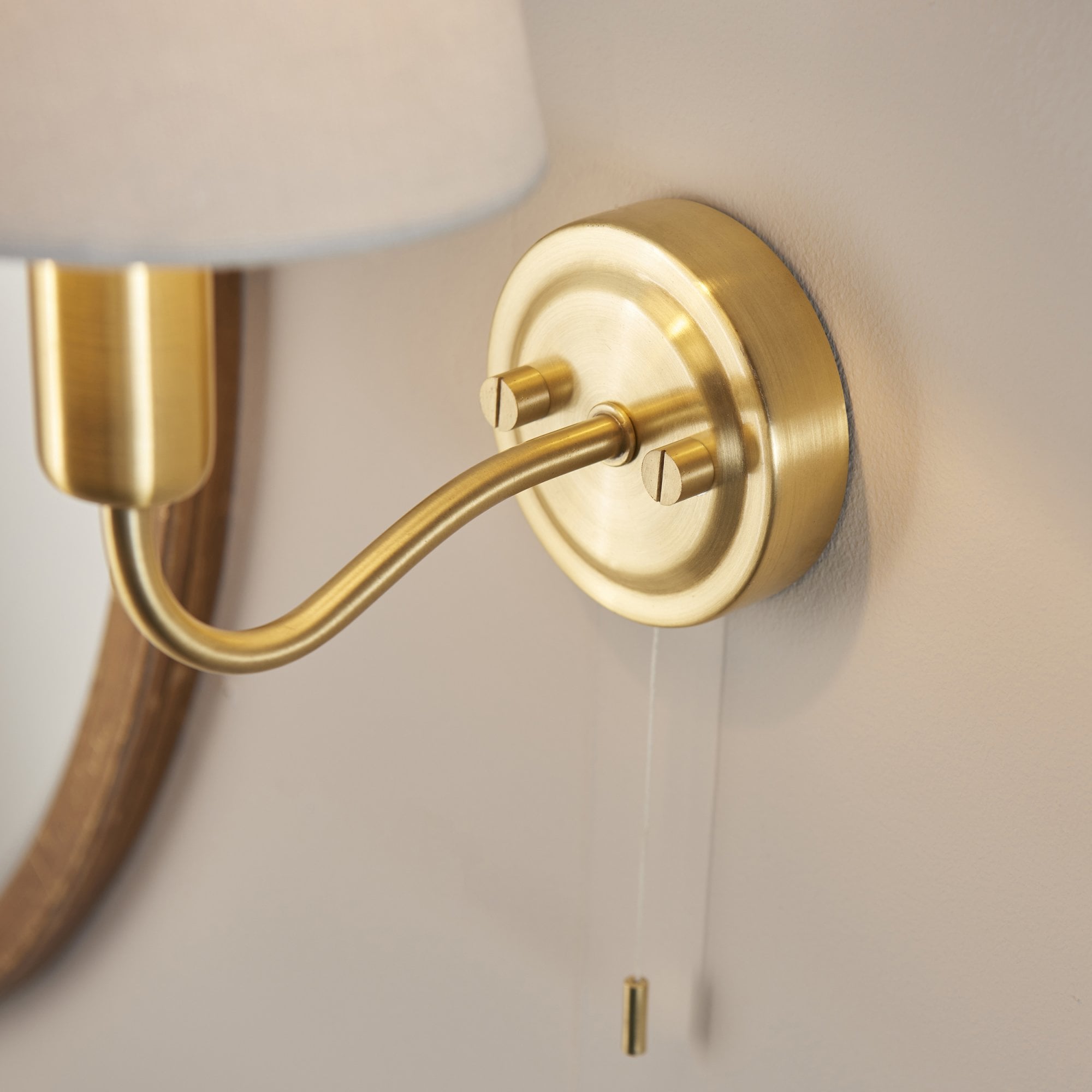93852 Conway 1 Light Bathroom Wall Light Brass Ivory