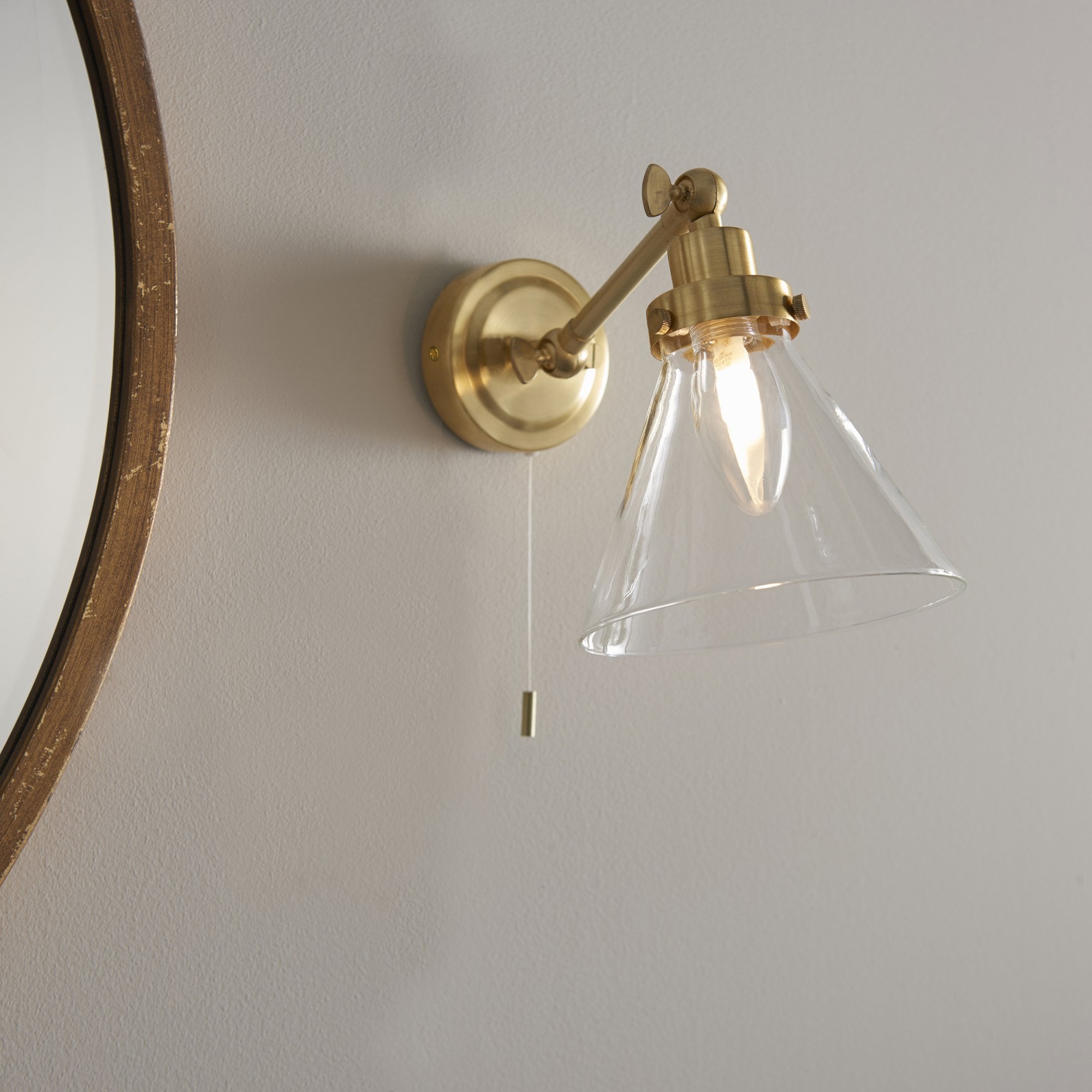93854 Faraday 1 Light Bathroom Wall Light Brass Clear
