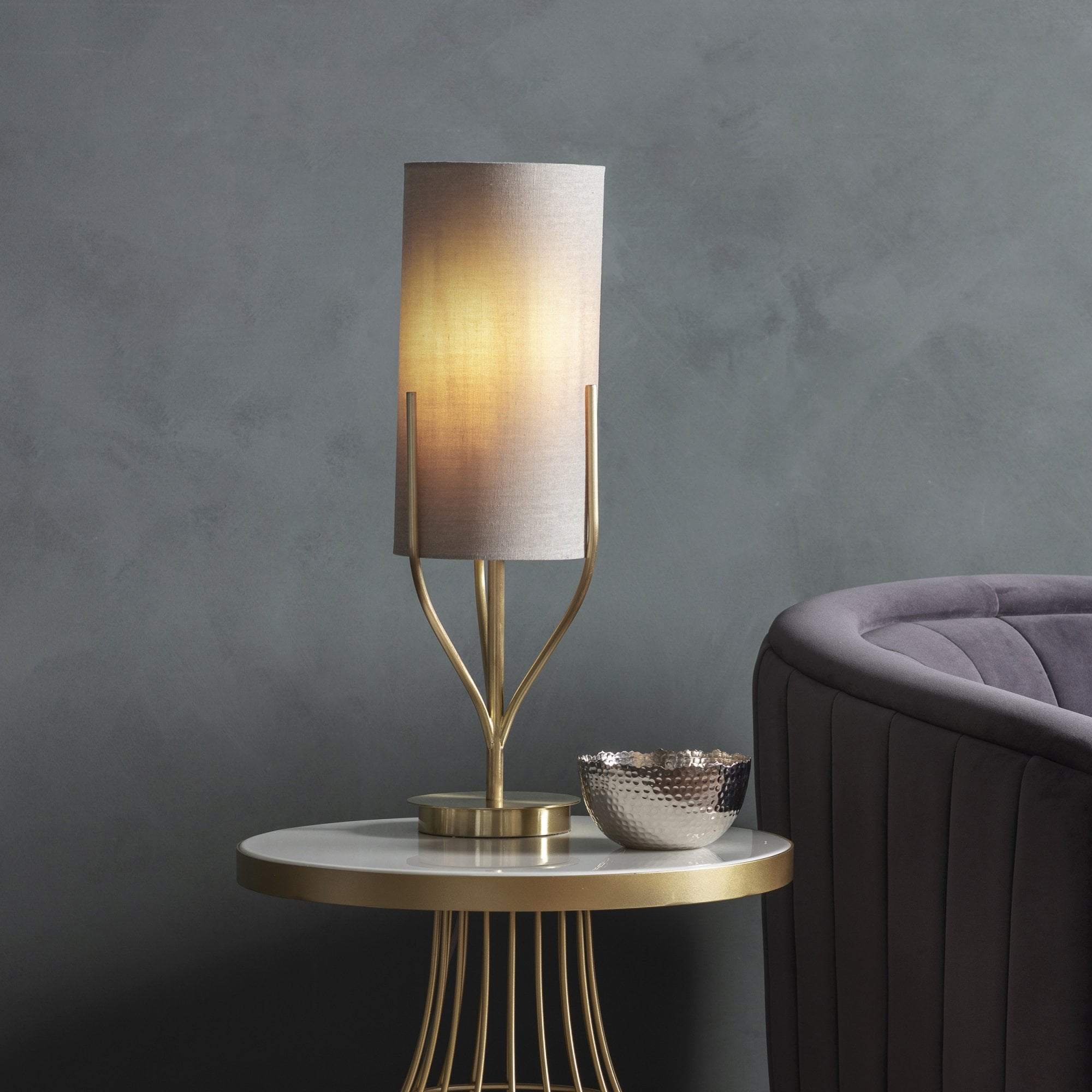95467 Fraser 1 Light Table Lamp Brass Linen