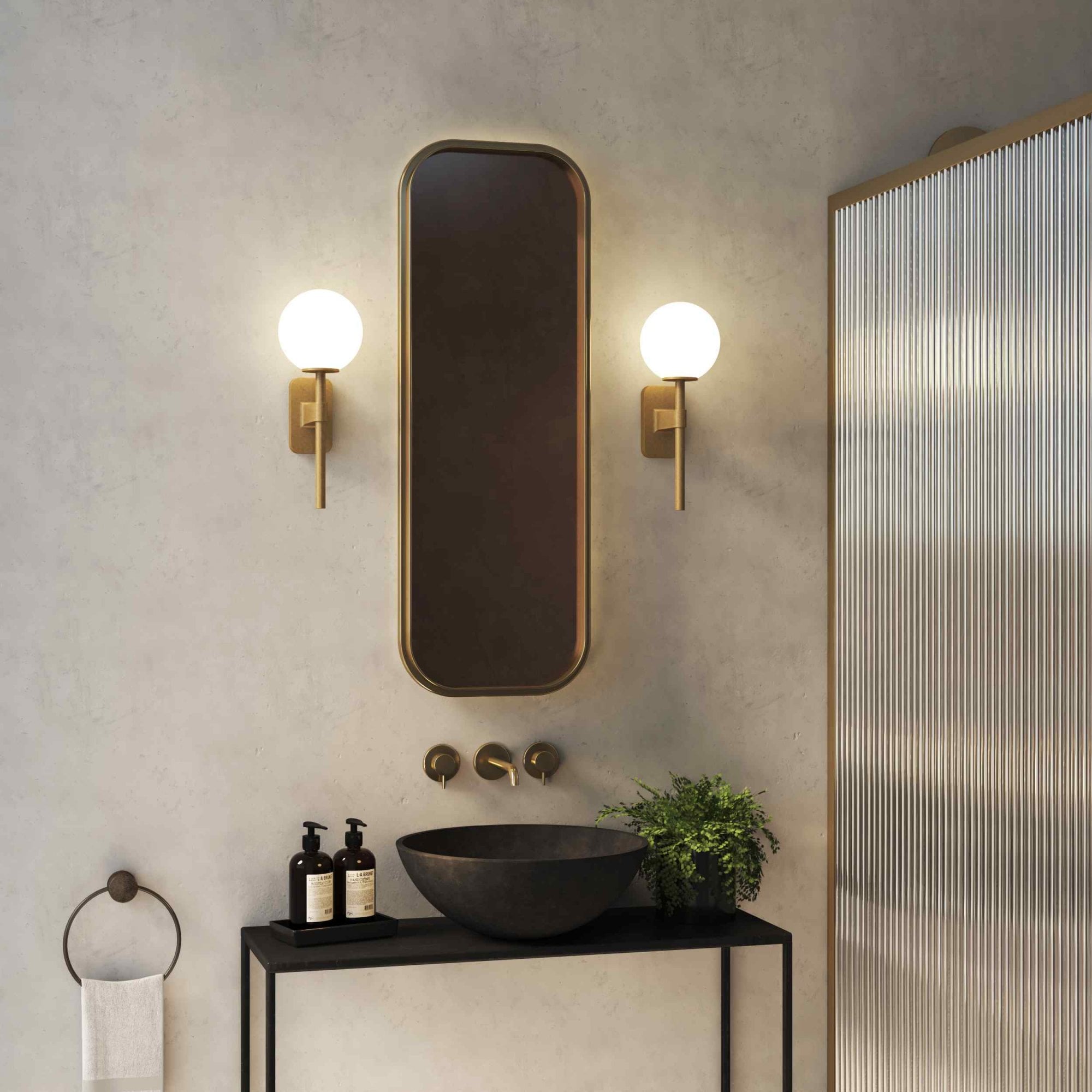 1429001 Tacoma Single Bathroom Wall Light Polished Chrome