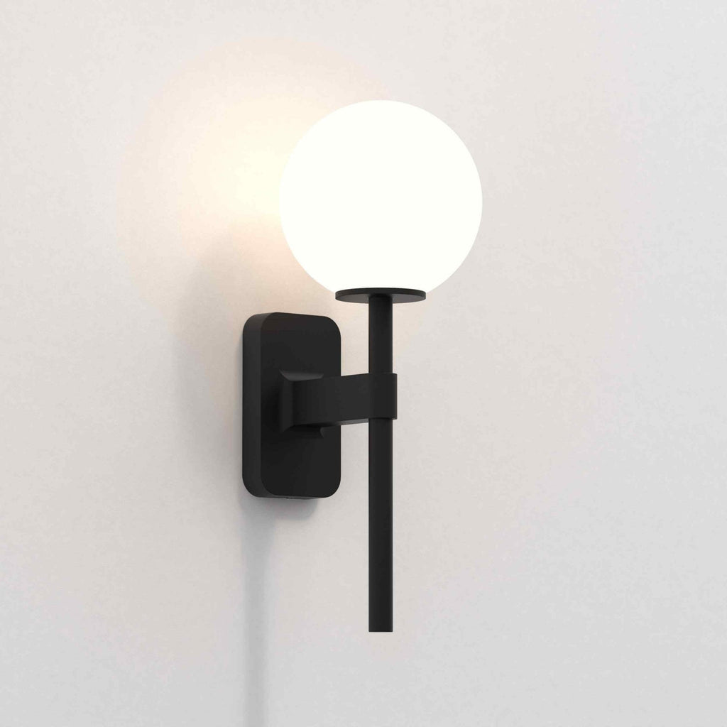1429004 Tacoma Single Bathroom Wall Light Matt Black