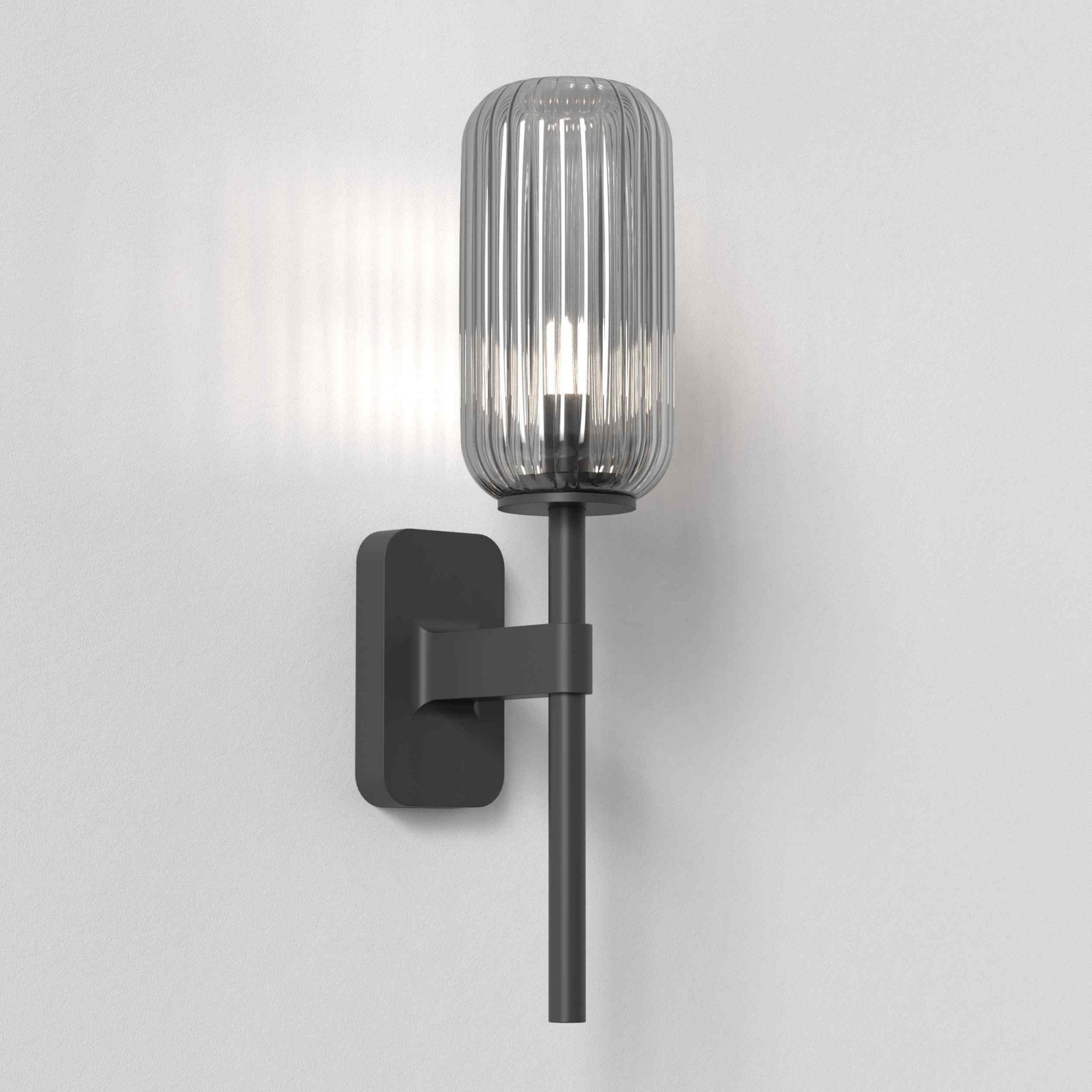 1429004 Tacoma Single Bathroom Wall Light Matt Black