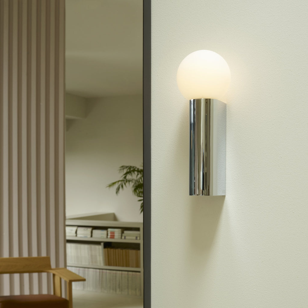1459001 Ortona Single Bathroom Wall Light Polished Chrome