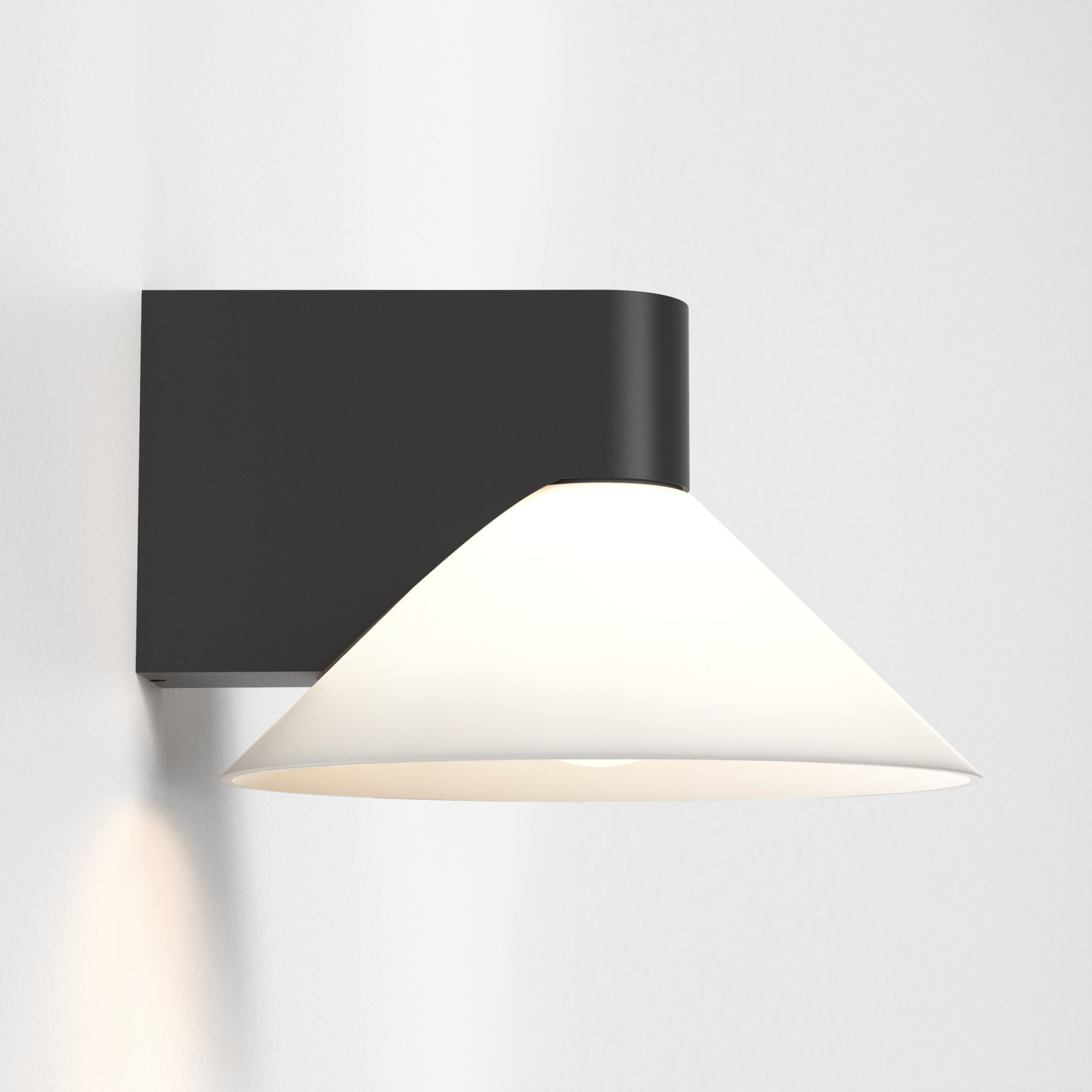 1451002 Conic Bathroom Wall Light Matt Black