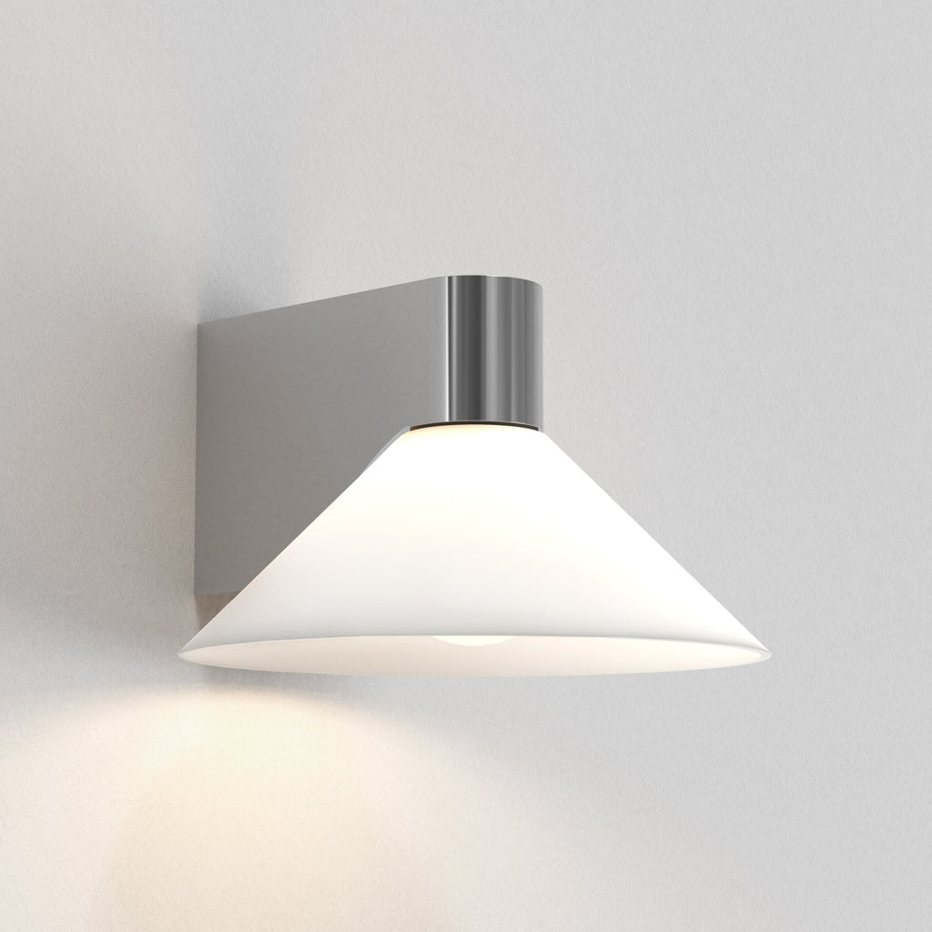 1451001 Conic Bathroom Wall Light Polished Chrome
