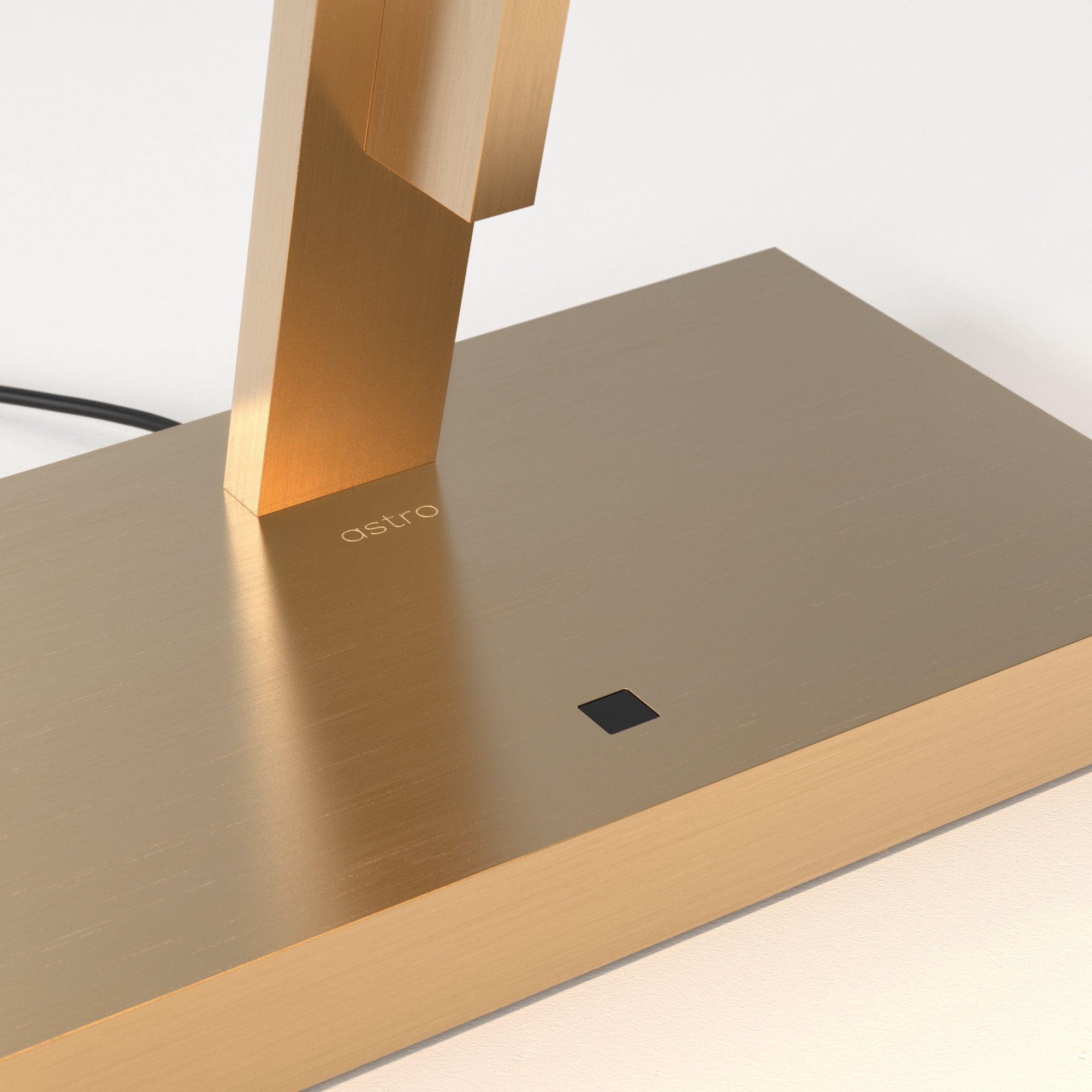 1465001 Gerrit LED Table Light Anodised Gold
