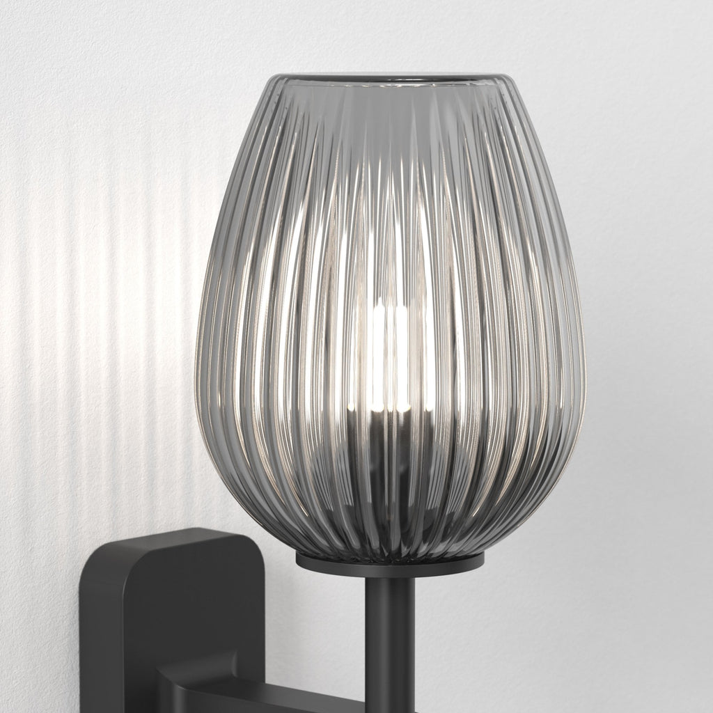 5036008 Tacoma Tulip Ribbed Glass Shade Smoke
