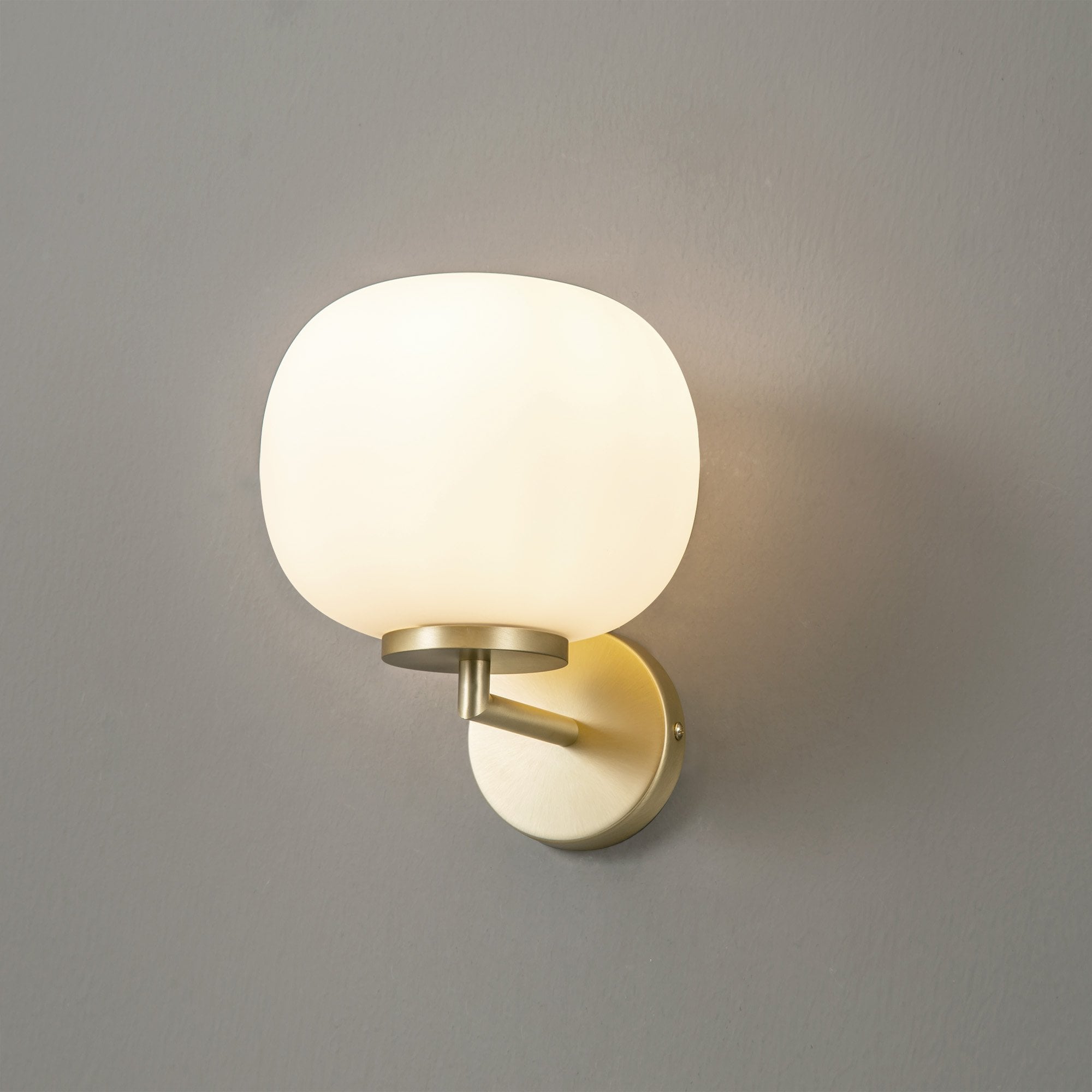 NL86569 Sabus 1 Light Wall Light Satin Gold Frosted White