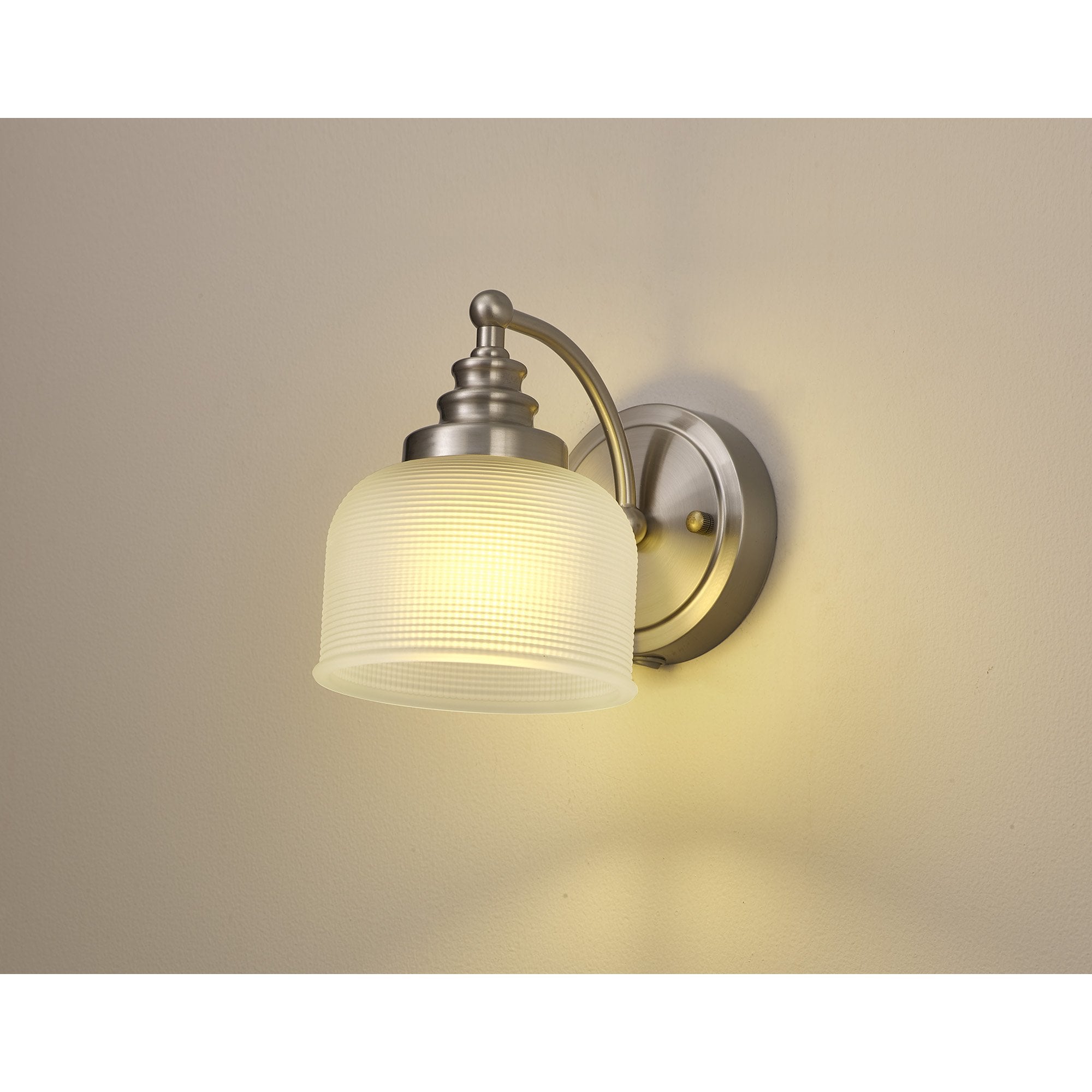 NL86349 Sakkas 1 Light Wall Light Satin Nickel Frosted