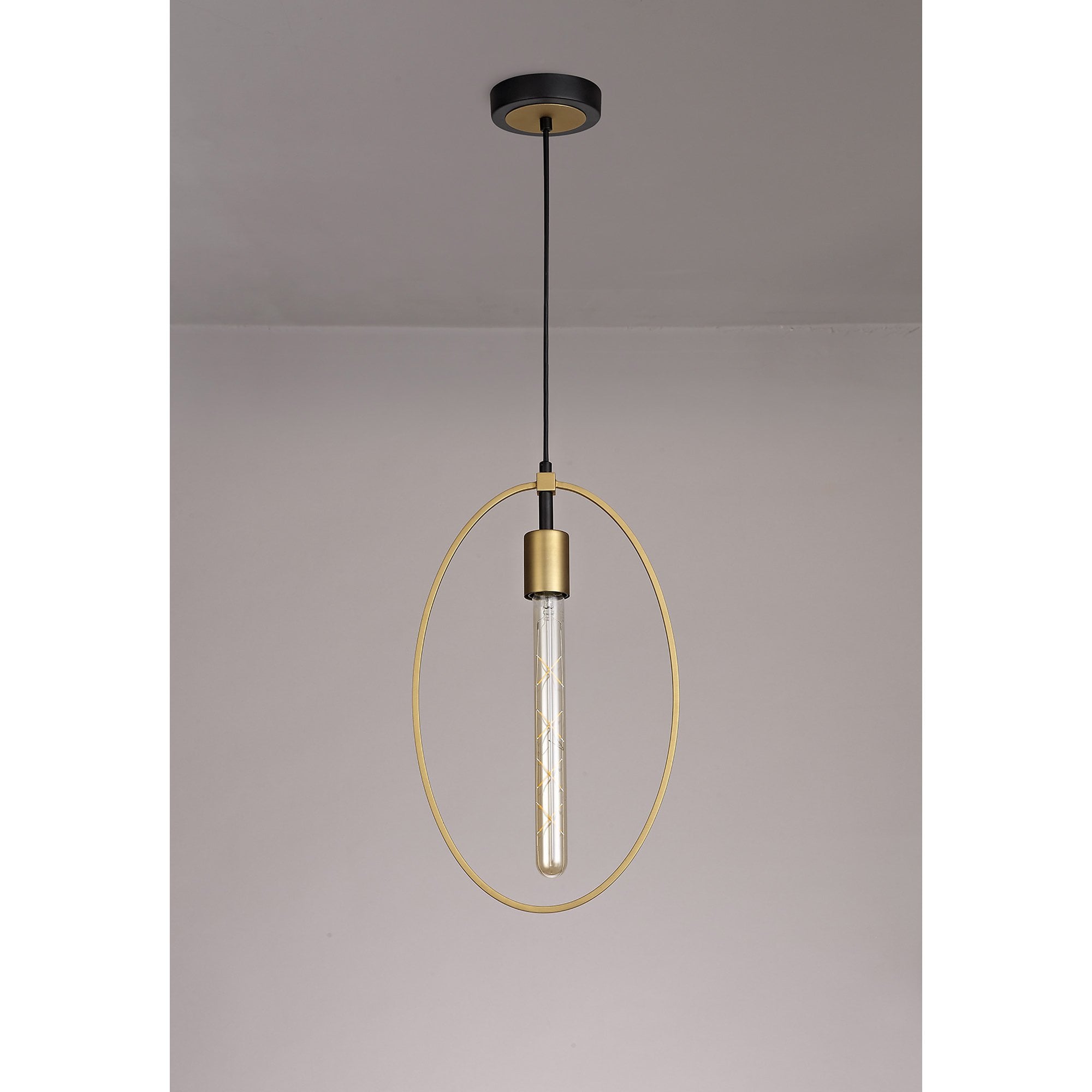 NL74119 Hava Single Large Circle Pendant Sand Gold/Matt Black