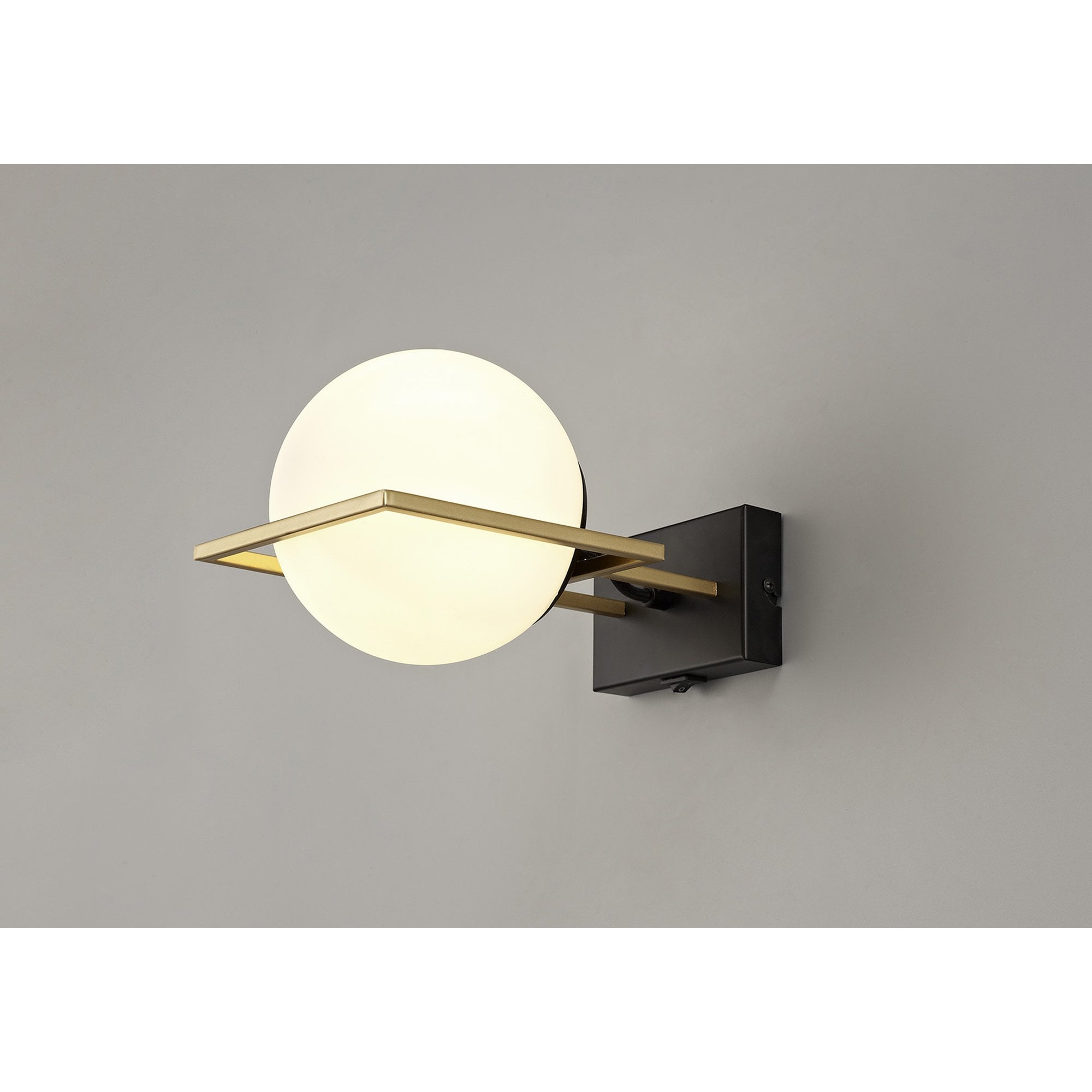 NL75659 Helma Wall Lamp Switched 1 Light Matt Black/Polished Gold