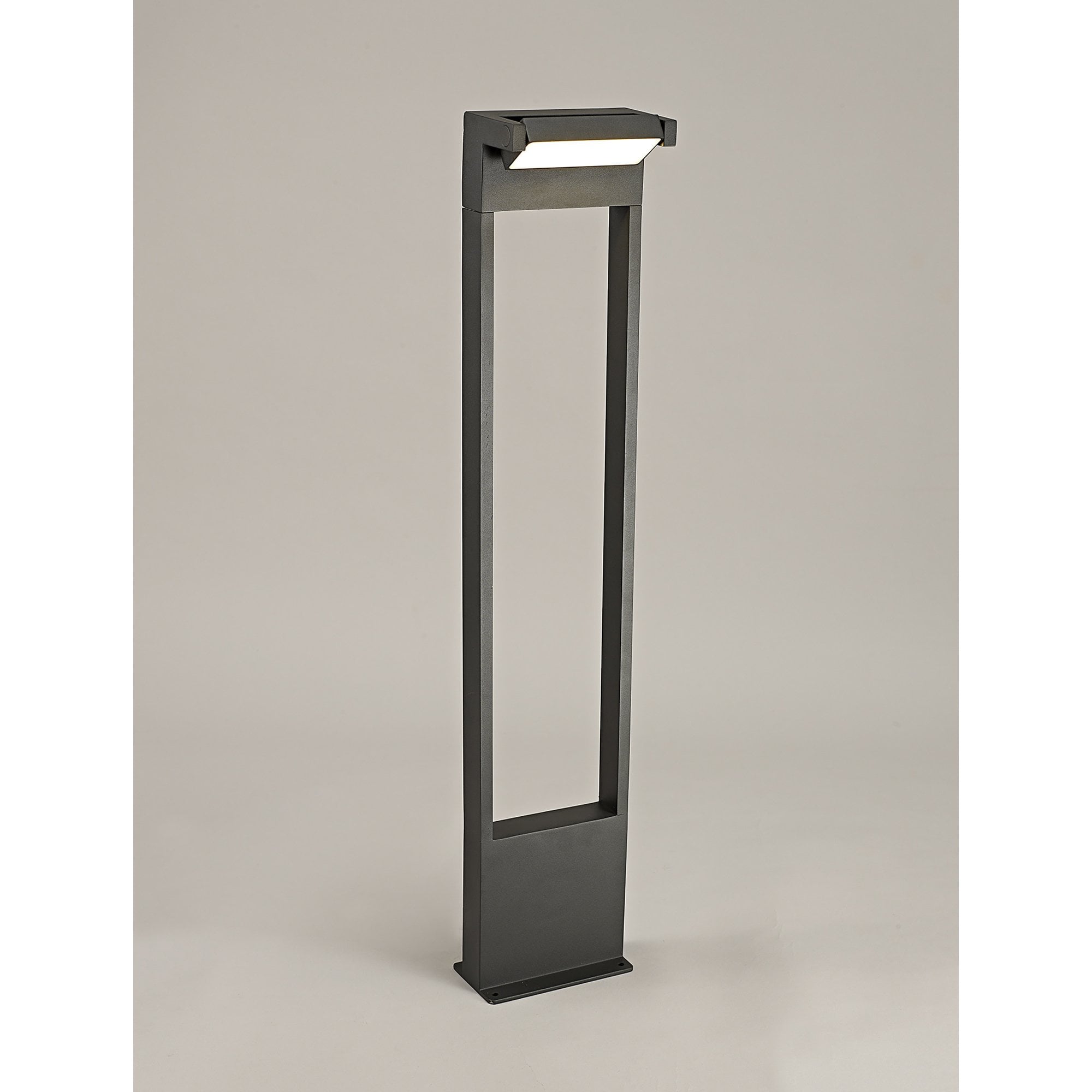 NL71869 Lucia Outdoor Tall Post LED Graphite Black