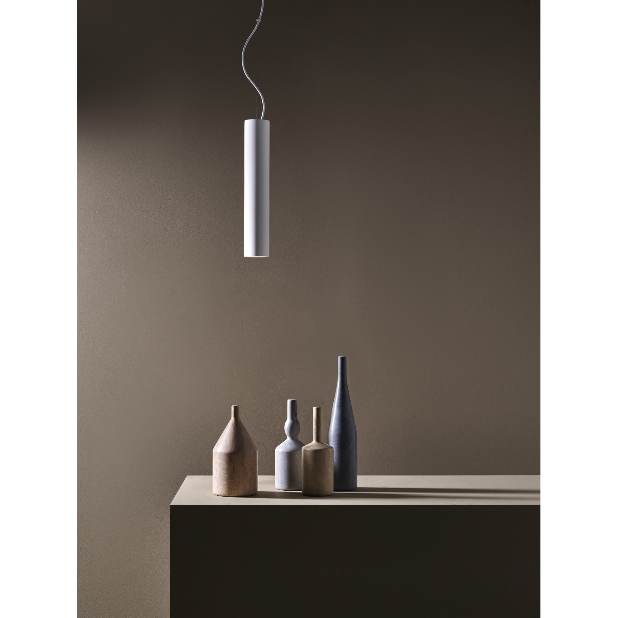 1252014 Osca 400 Round Pendant Light Plaster (S)